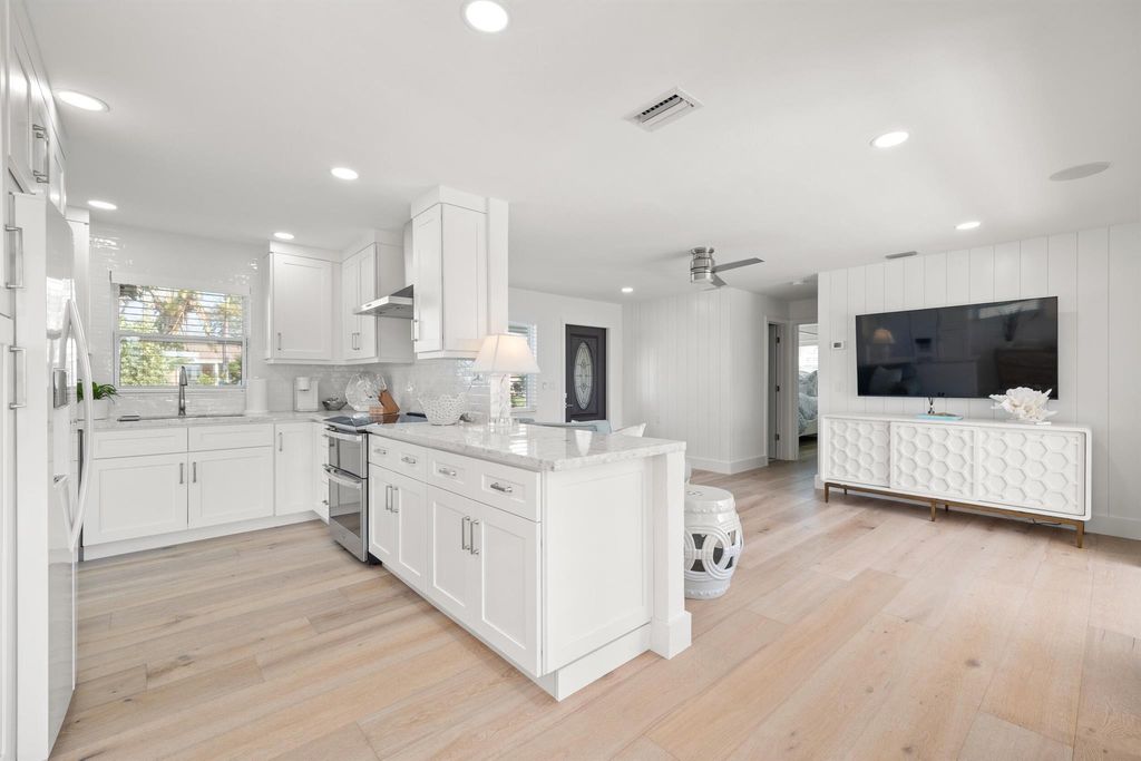 Photo of 372 Church Road, Tequesta, FL 33469 (MLS # R10976006)