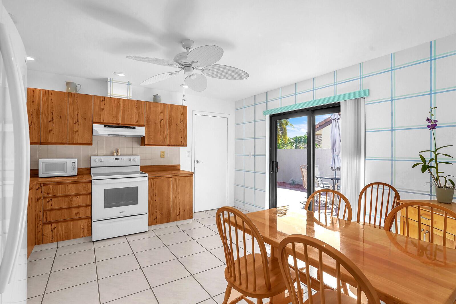 RAINBERRY LAKE PH IV-B - Residential