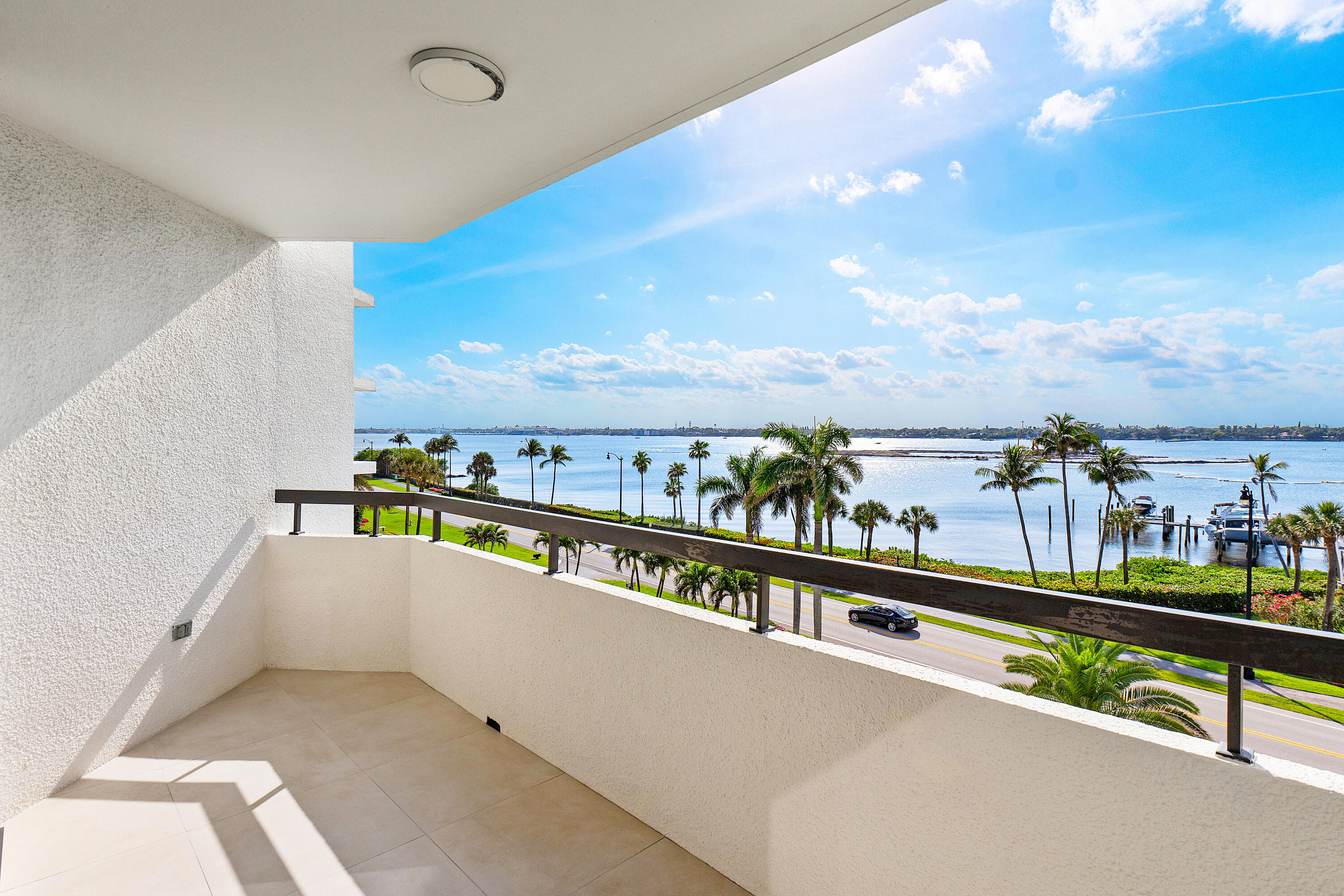 THIRTY ONE TWENTY CONDO - Residential