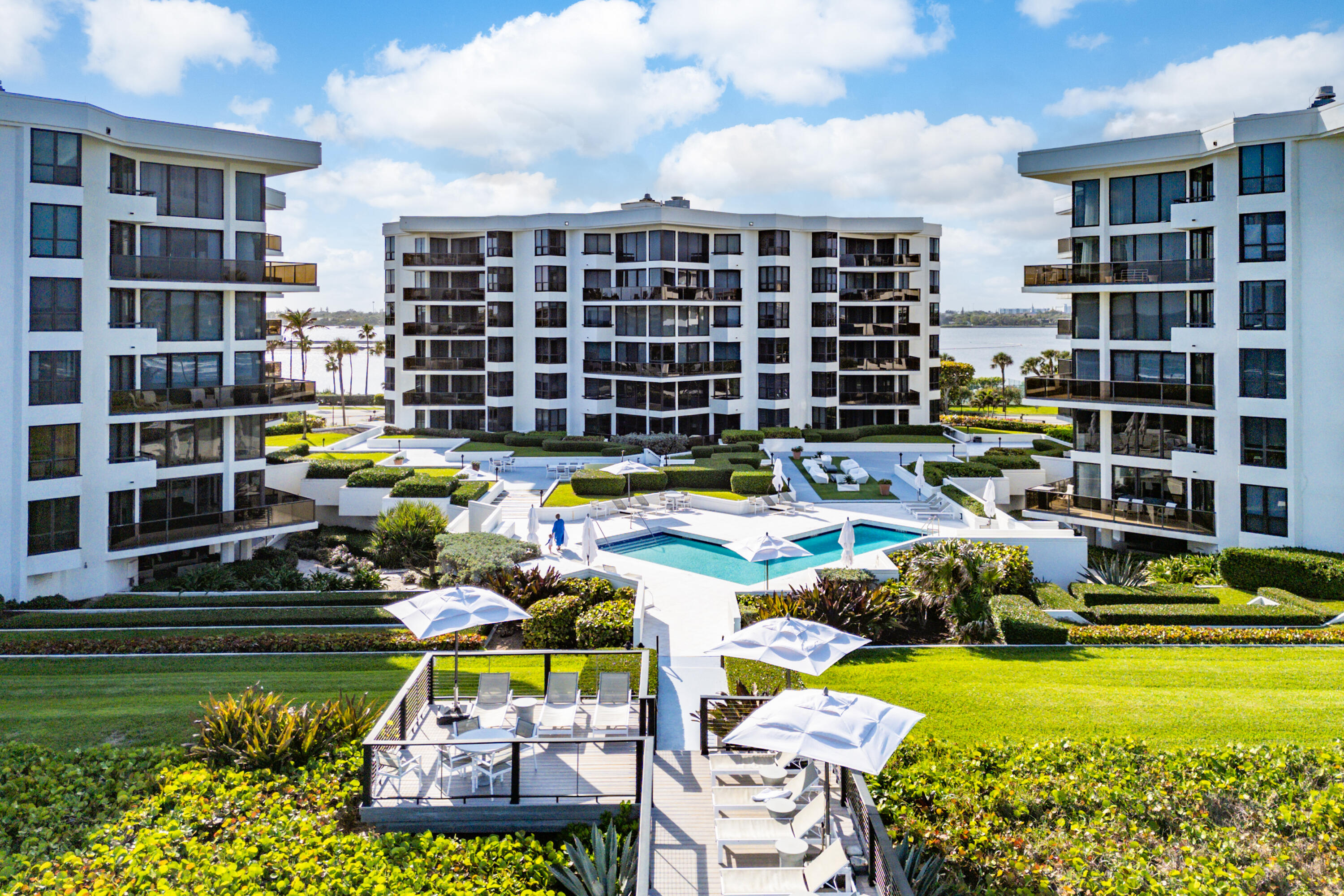 THIRTY ONE TWENTY CONDO - Residential