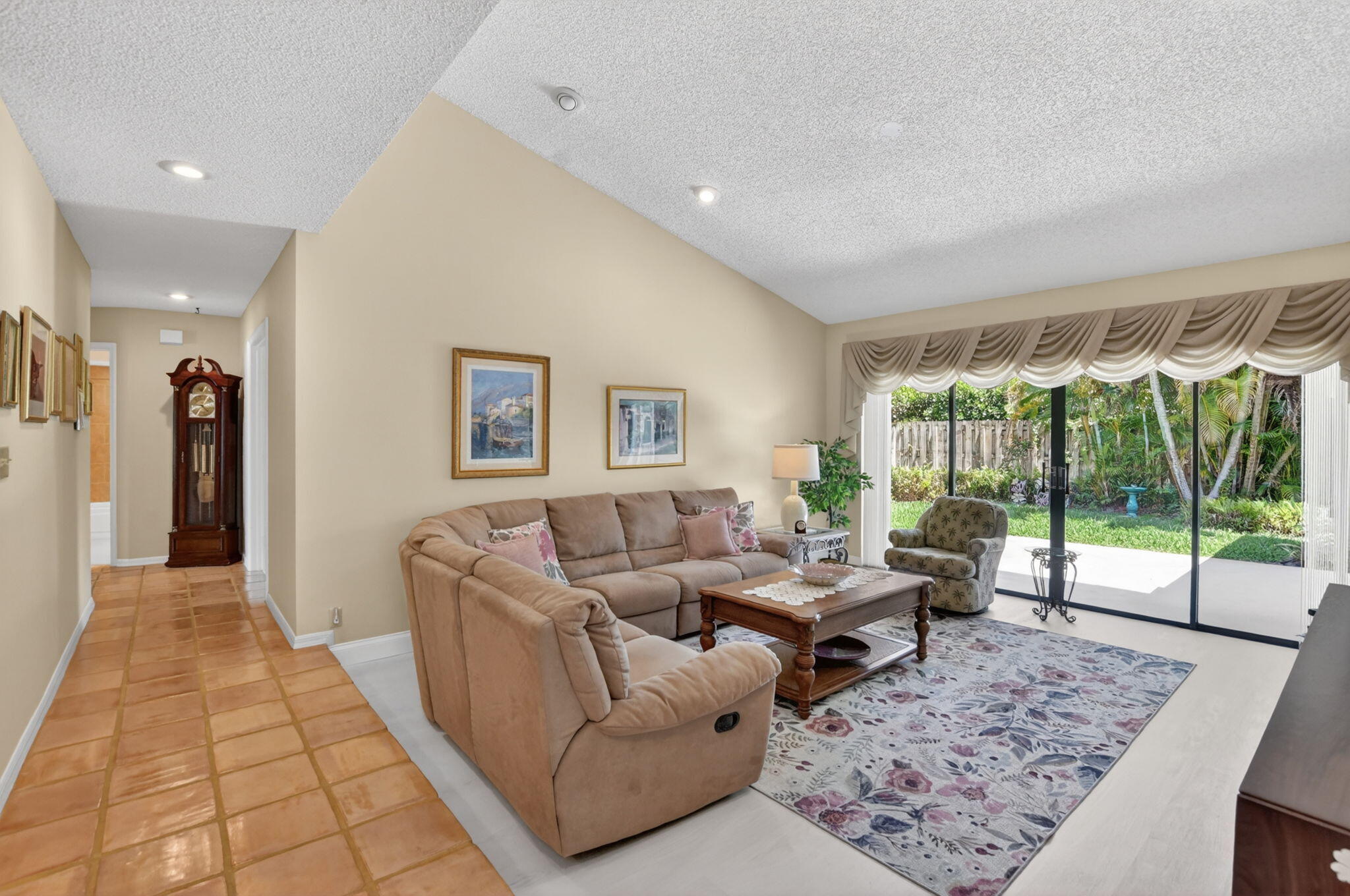 BOCA CHASE SEC 5 - Residential