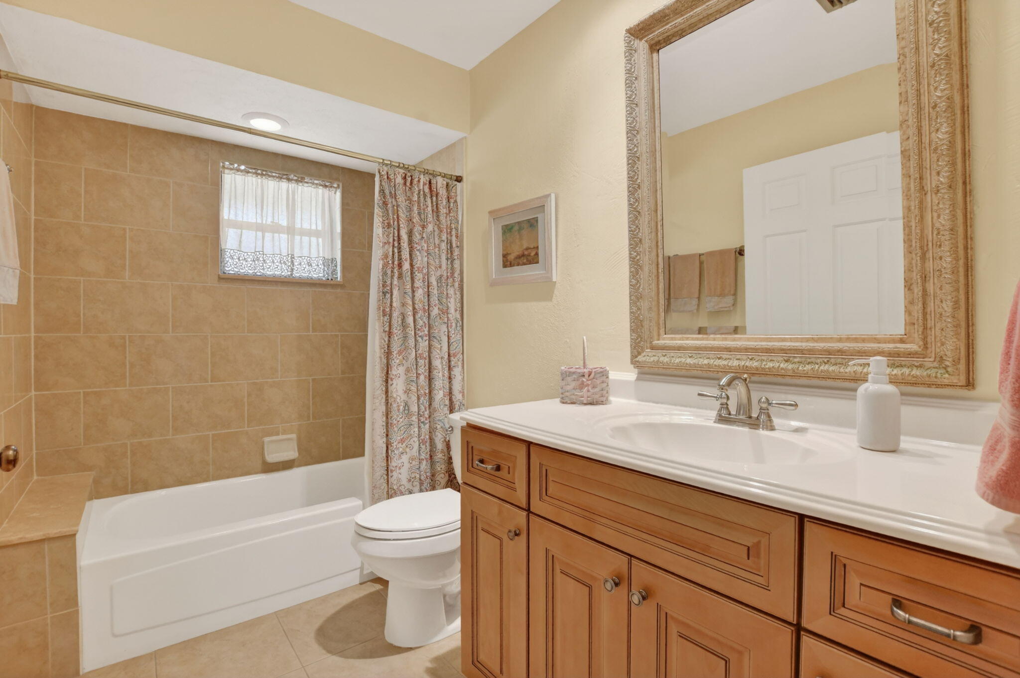 BOCA CHASE SEC 5 - Residential