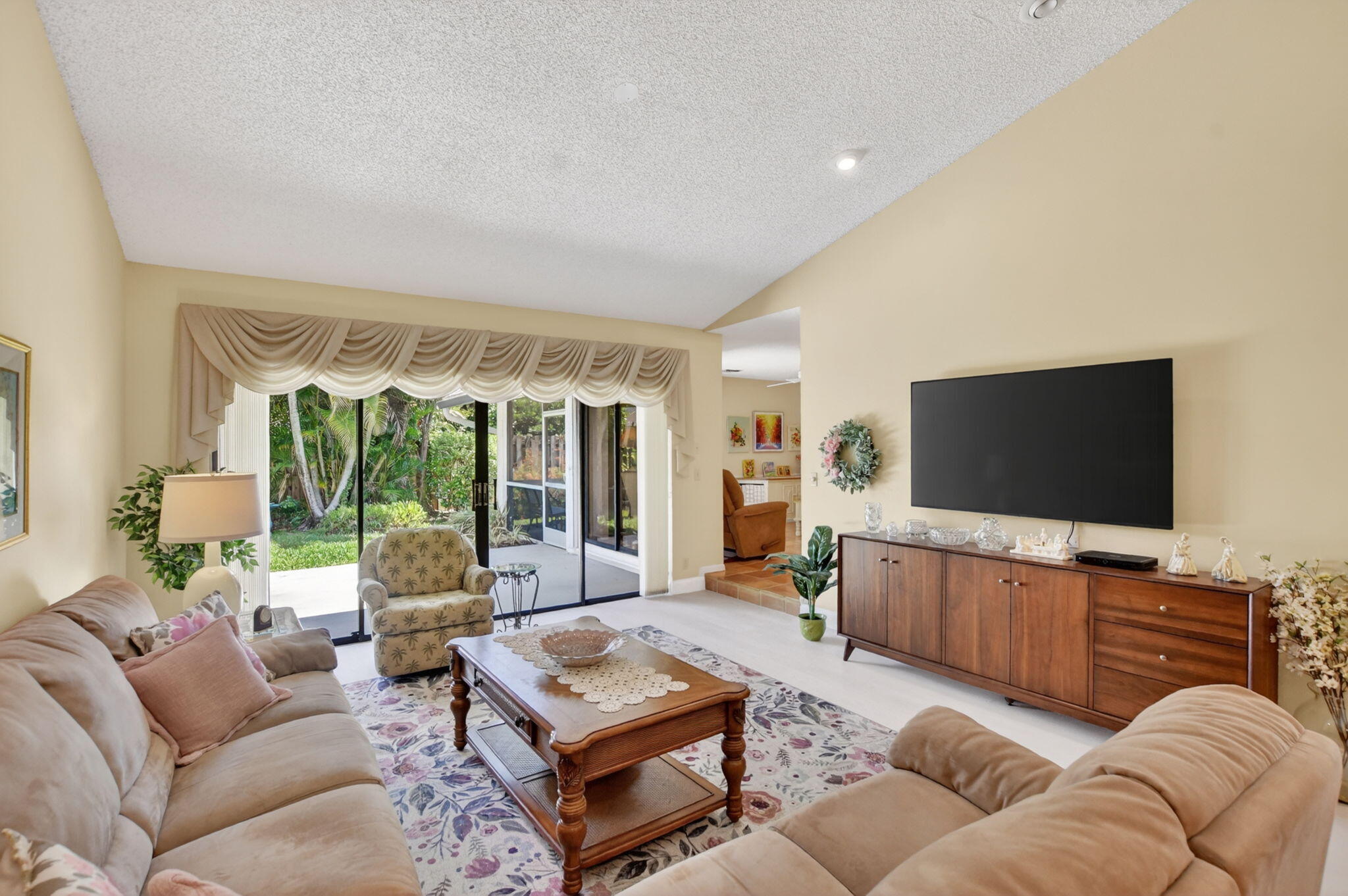 BOCA CHASE SEC 5 - Residential