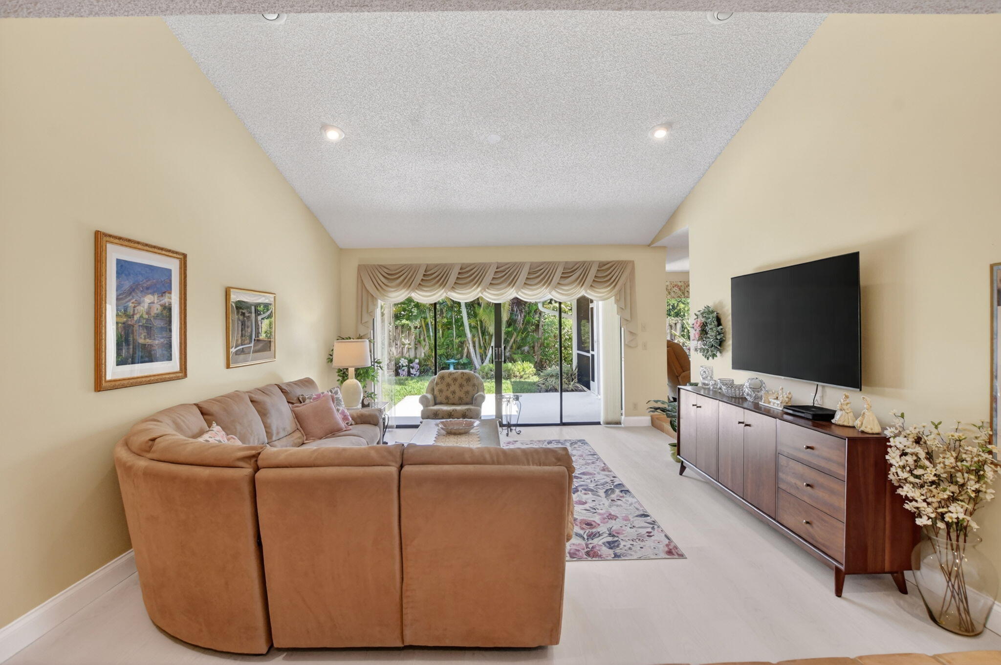 BOCA CHASE SEC 5 - Residential