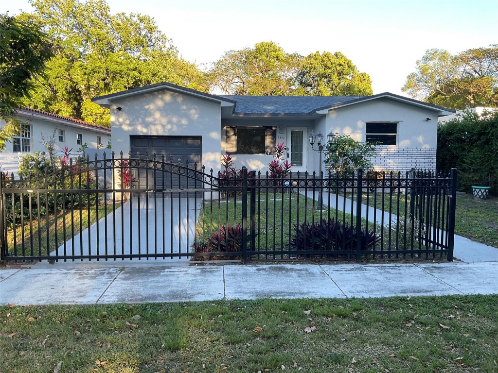 3221 NW 11th Court