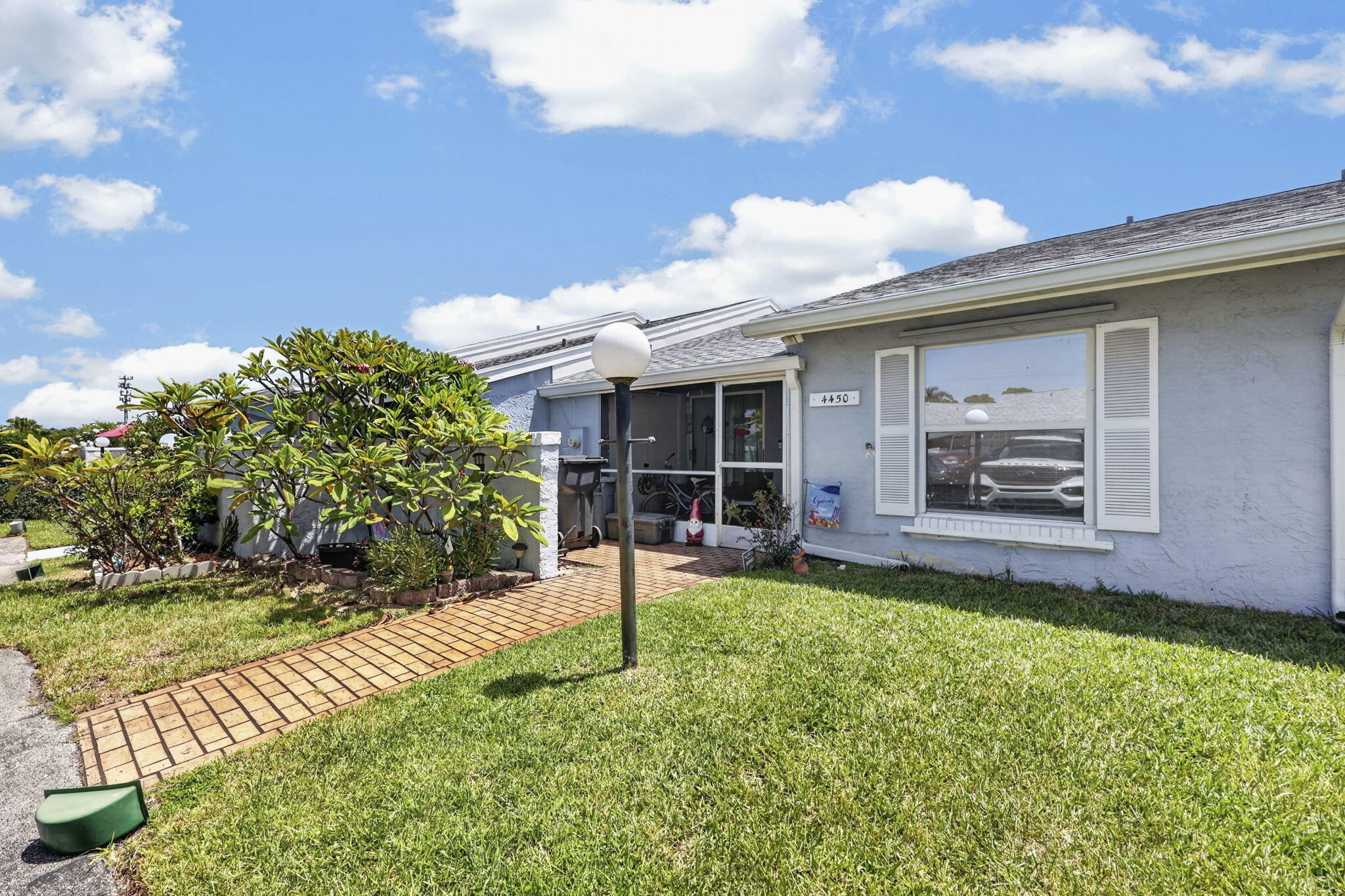 4450 LUCERNE VILLAS Lane