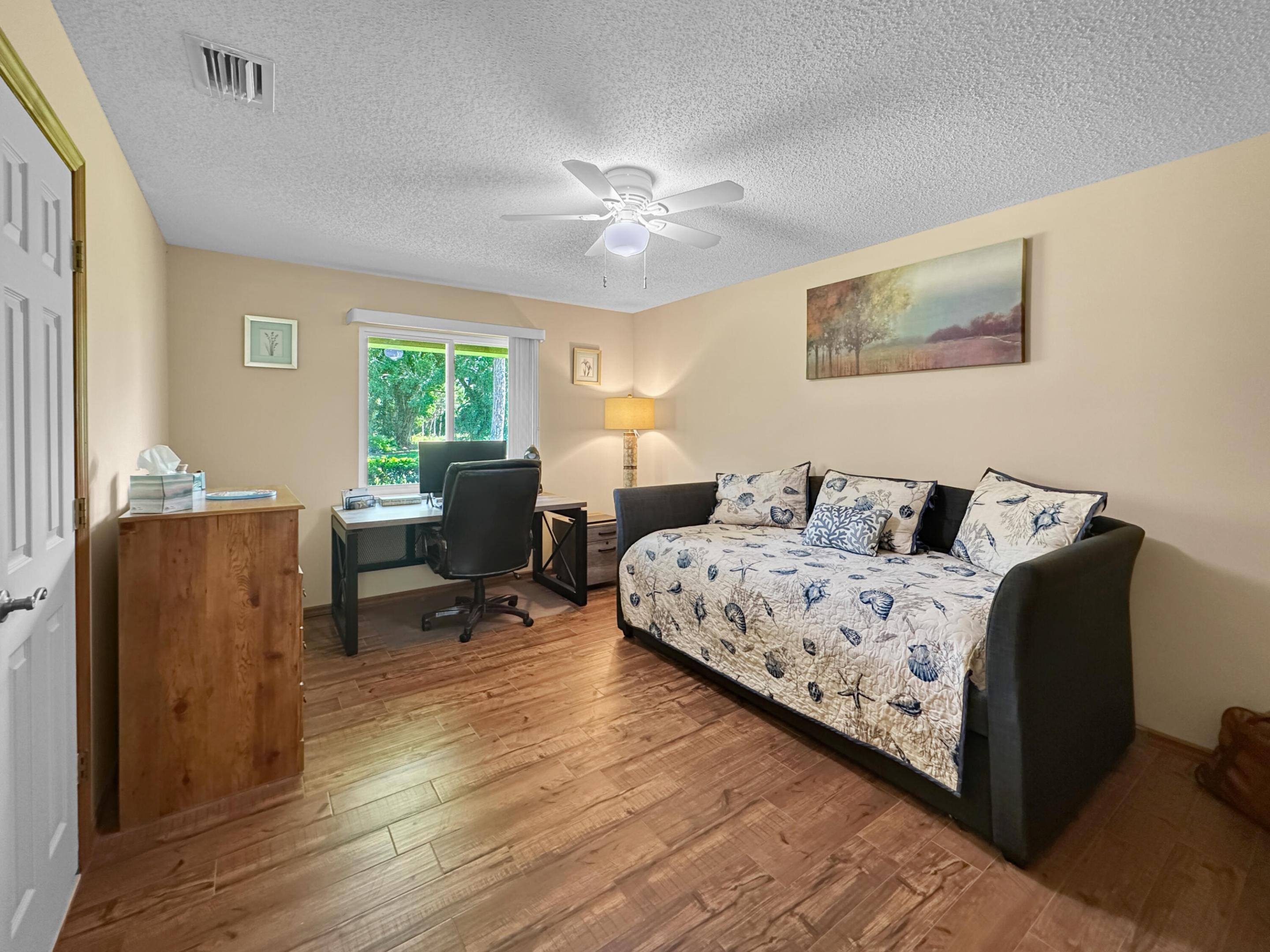 HOLIDAY PINES - Residential