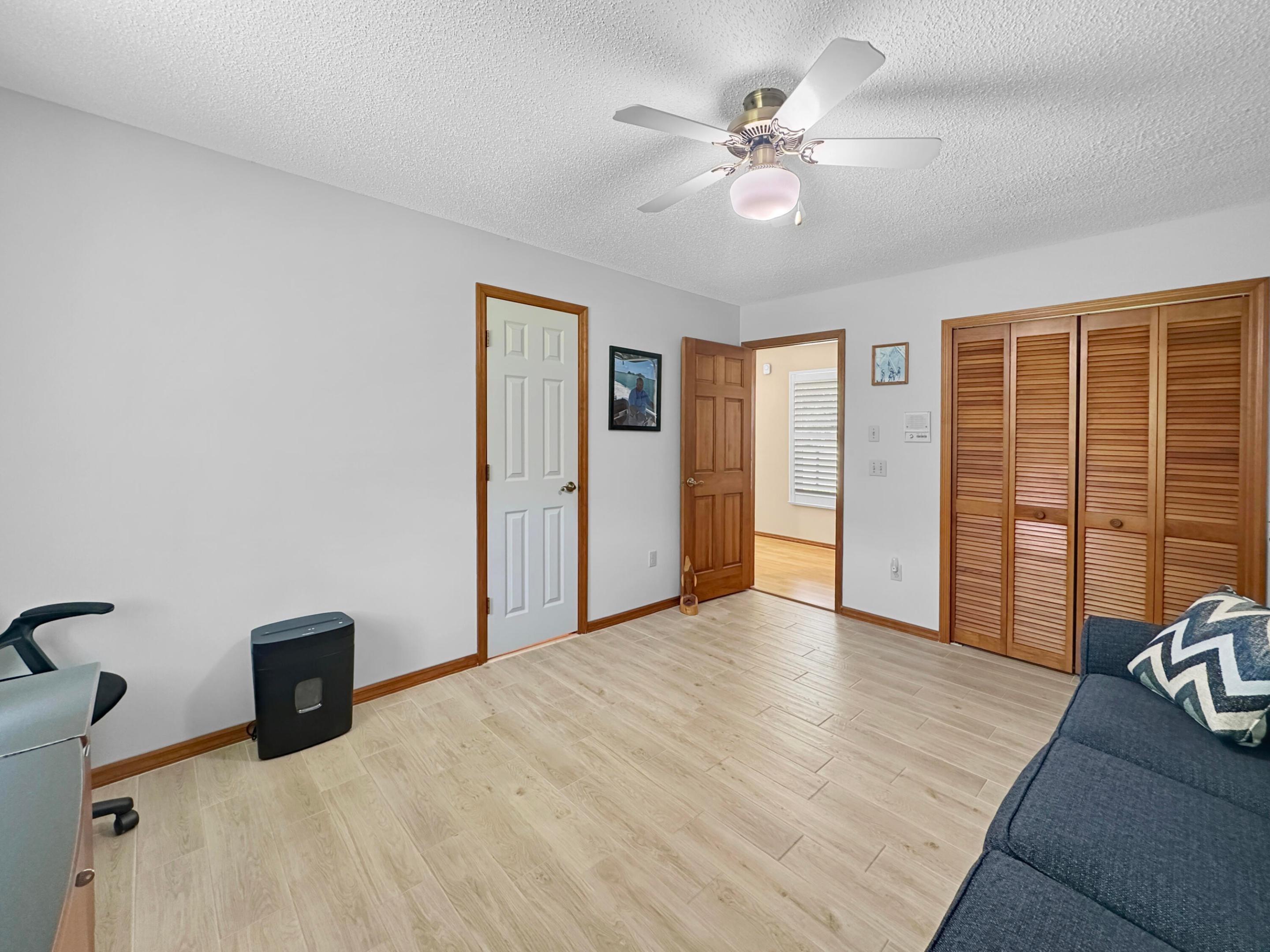 HOLIDAY PINES - Residential