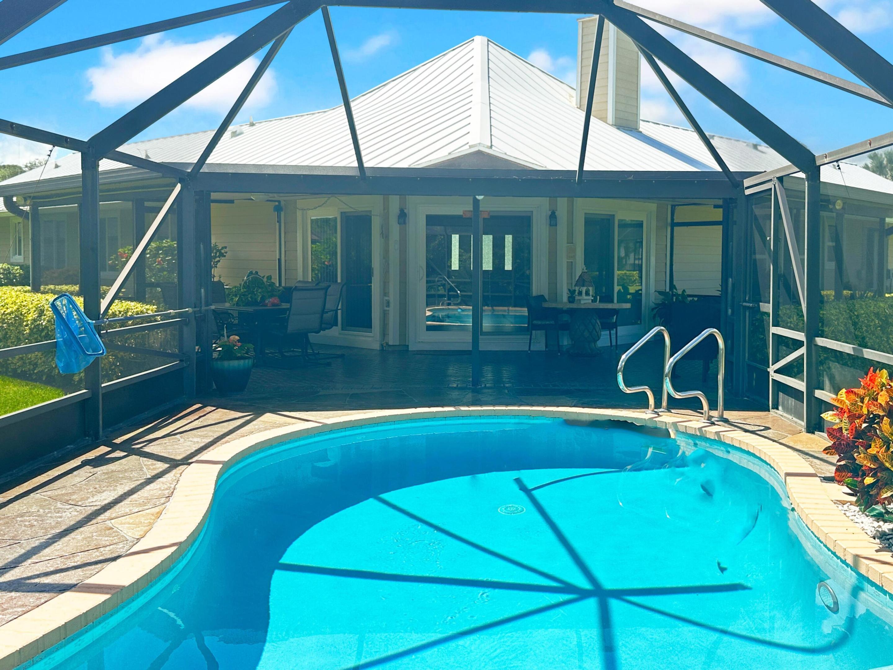 HOLIDAY PINES - Residential