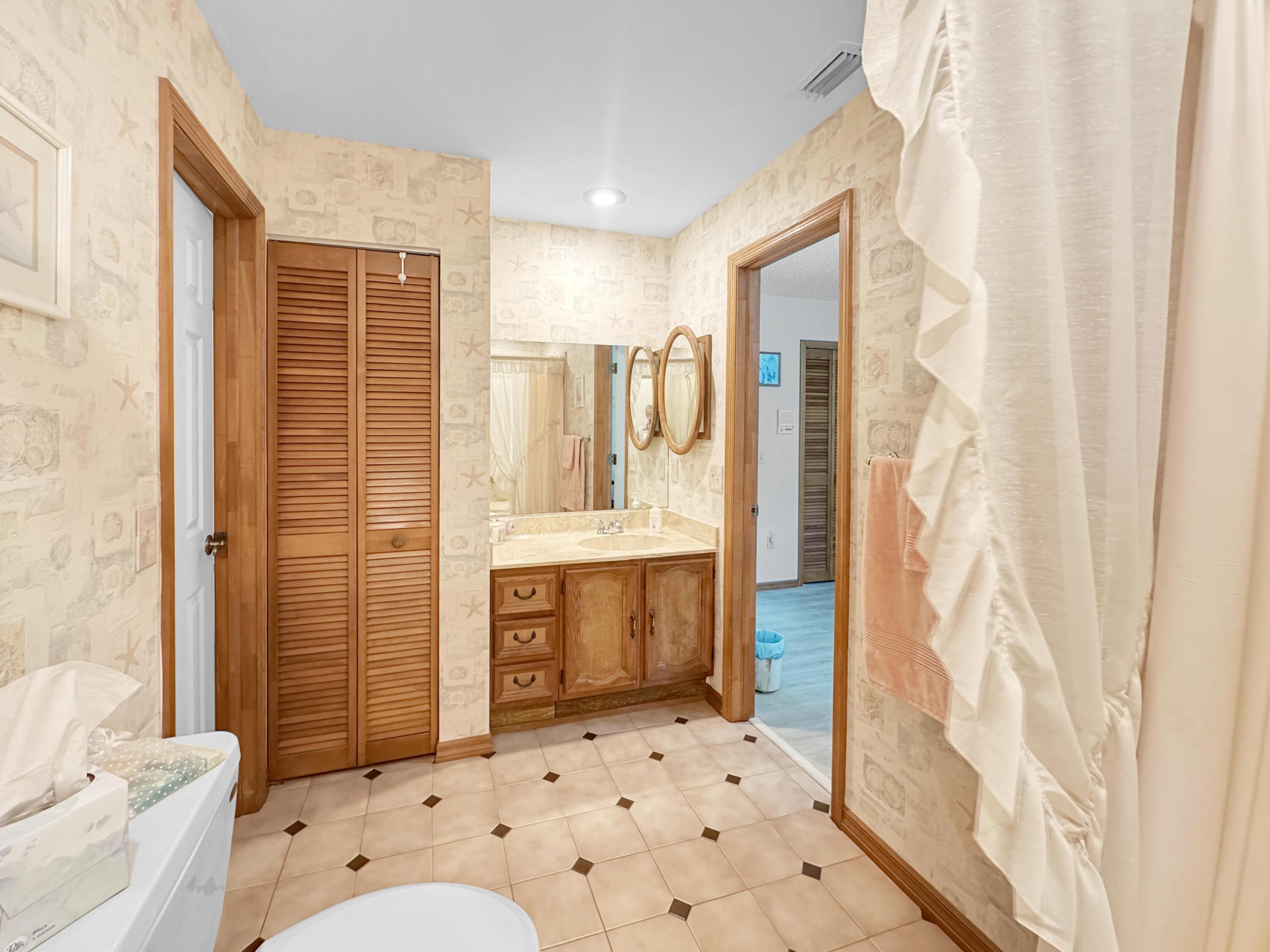 HOLIDAY PINES - Residential