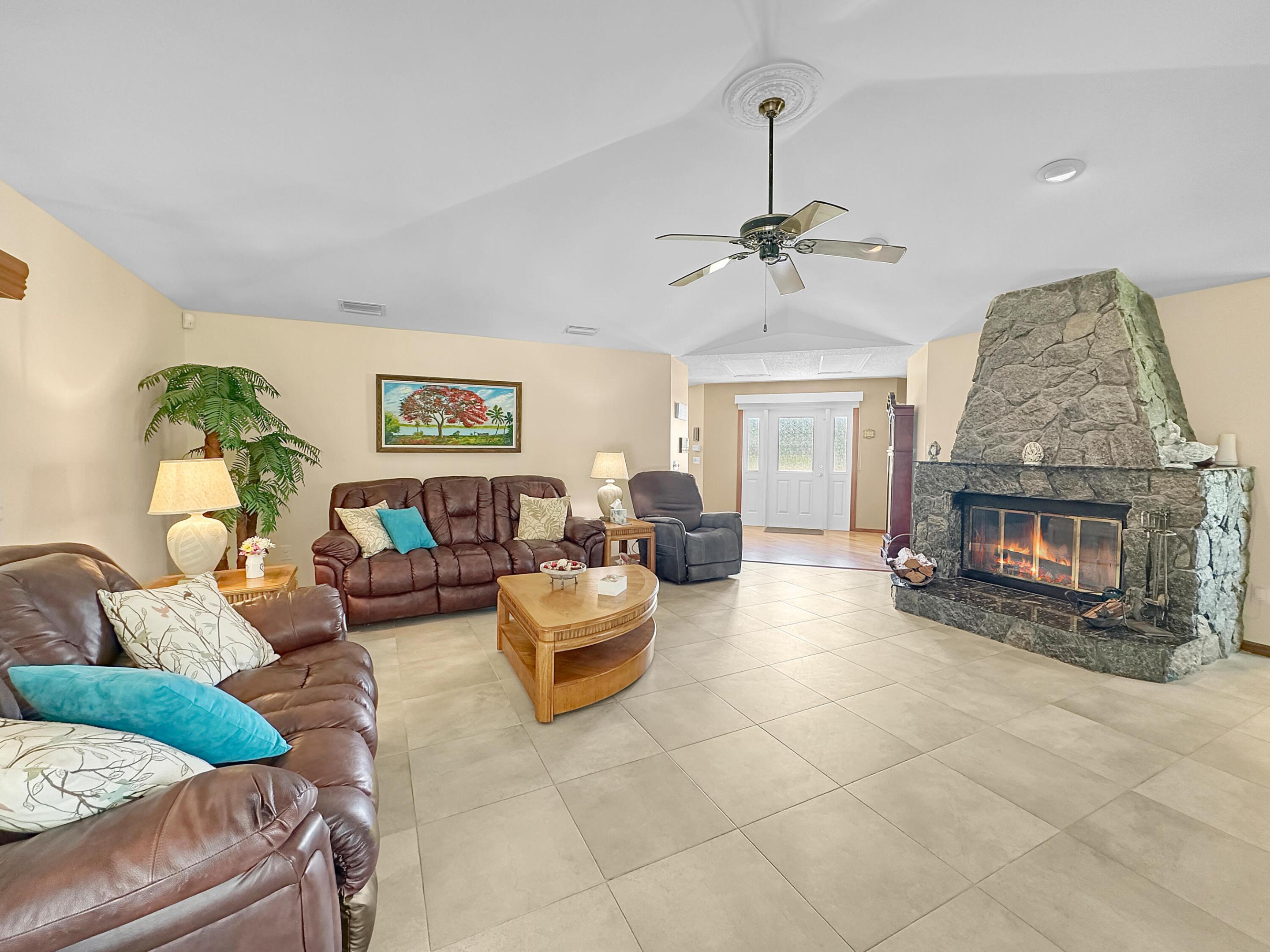 HOLIDAY PINES - Residential