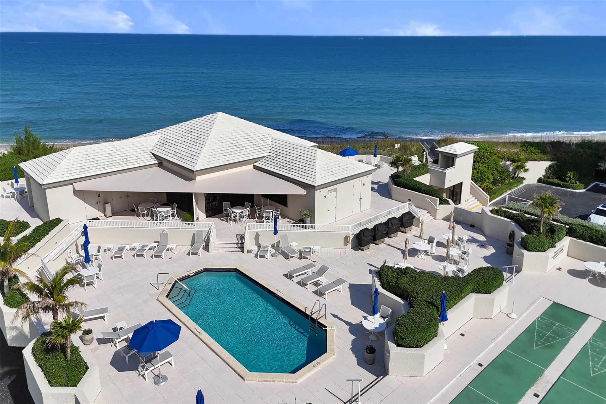 WATER GLADES CONDO - Residential Lease