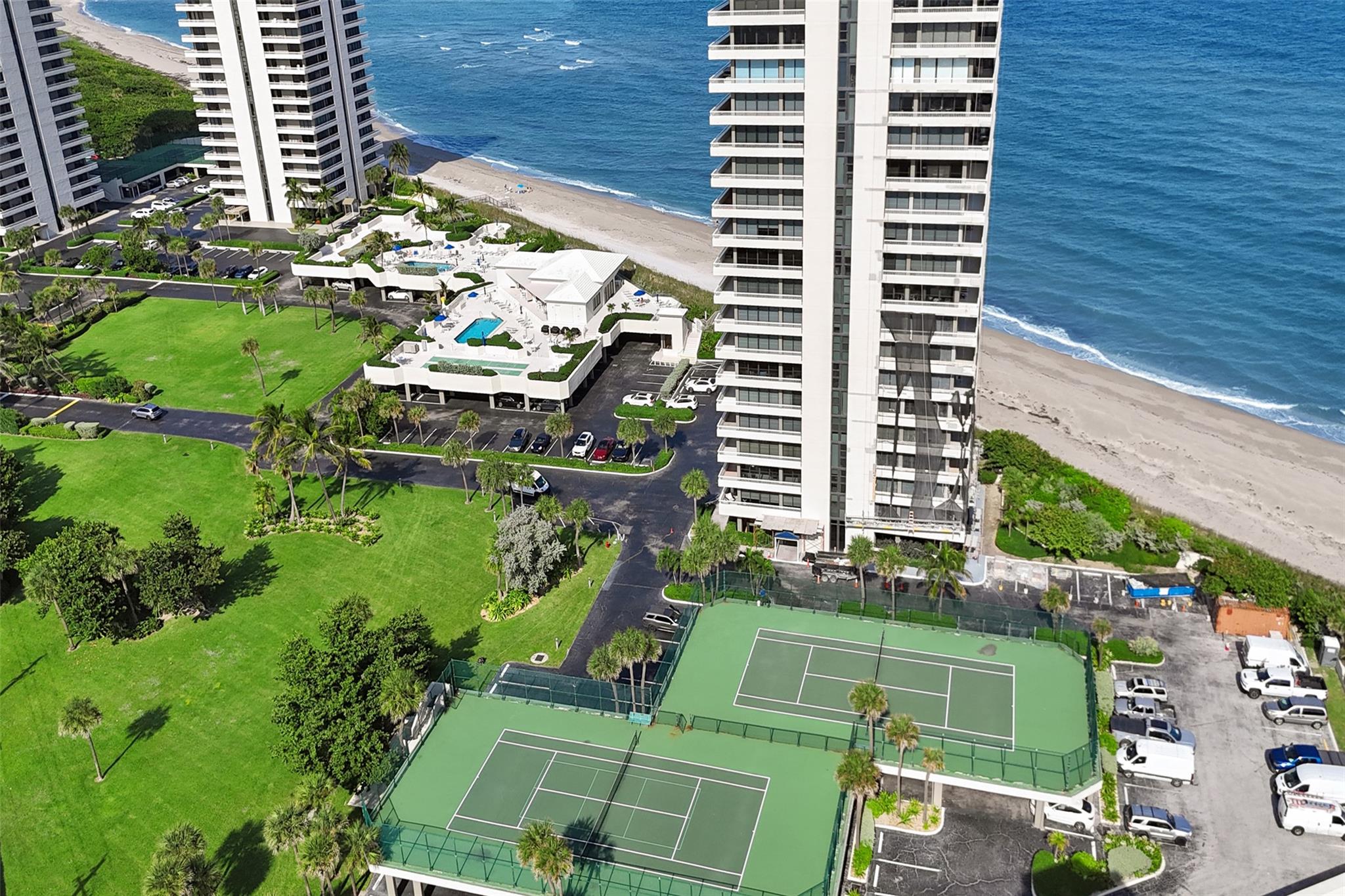 WATER GLADES CONDO - Residential Lease