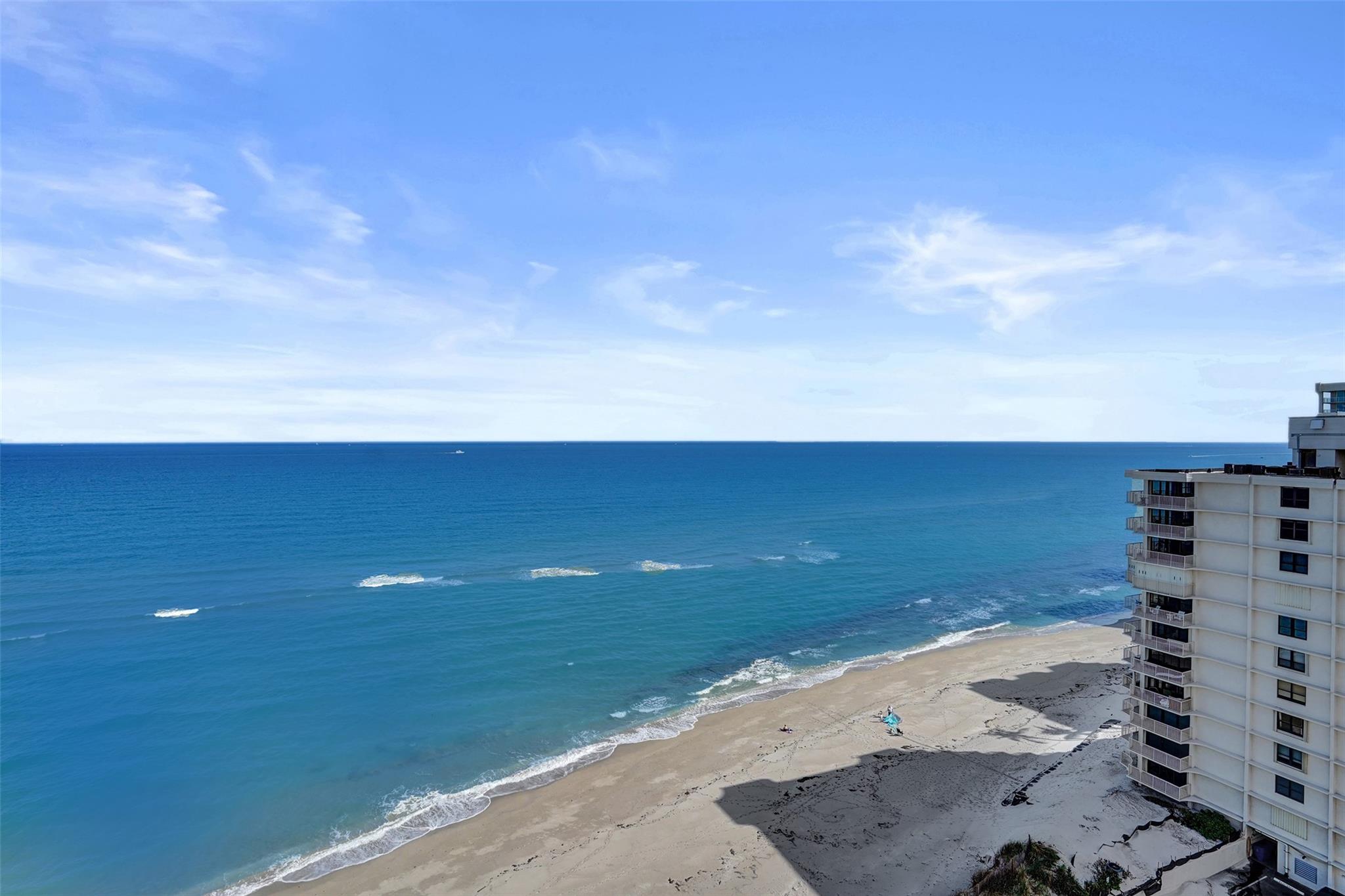 WATER GLADES CONDO - Residential Lease