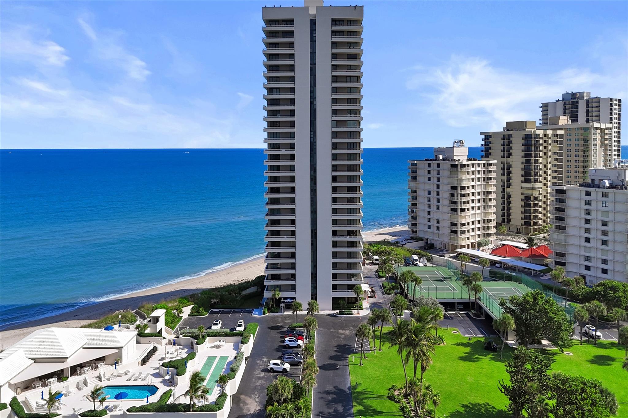 WATER GLADES CONDO - Residential Lease