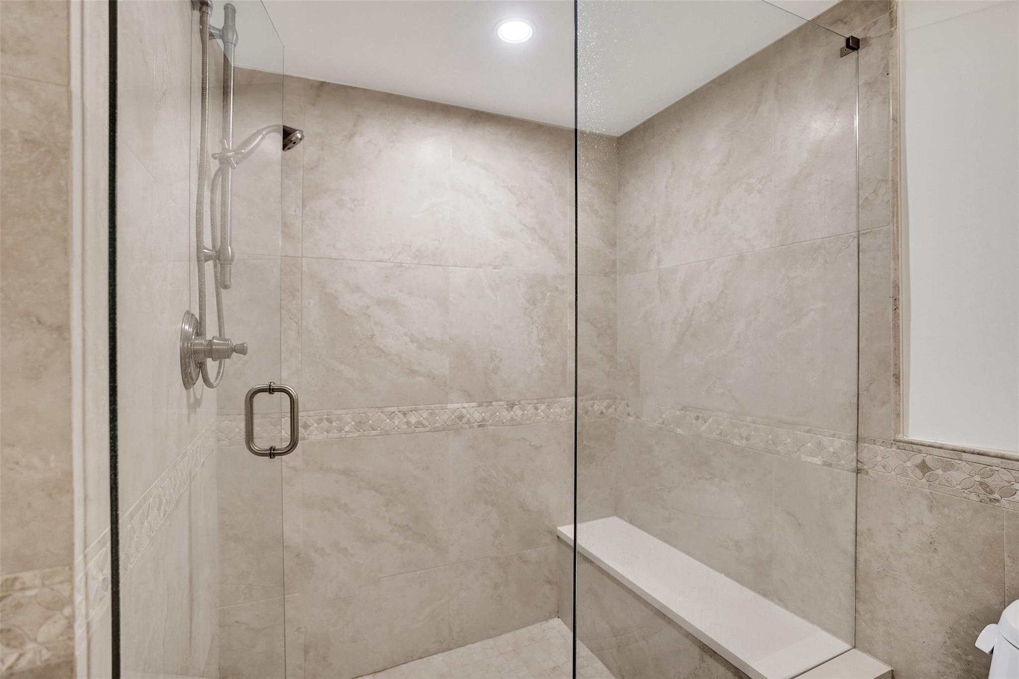 WATER GLADES CONDO - Residential Lease