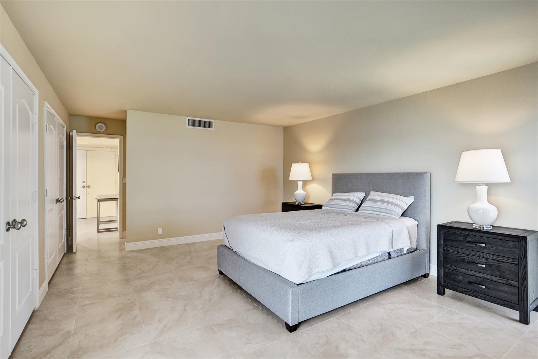 WATER GLADES CONDO - Residential Lease