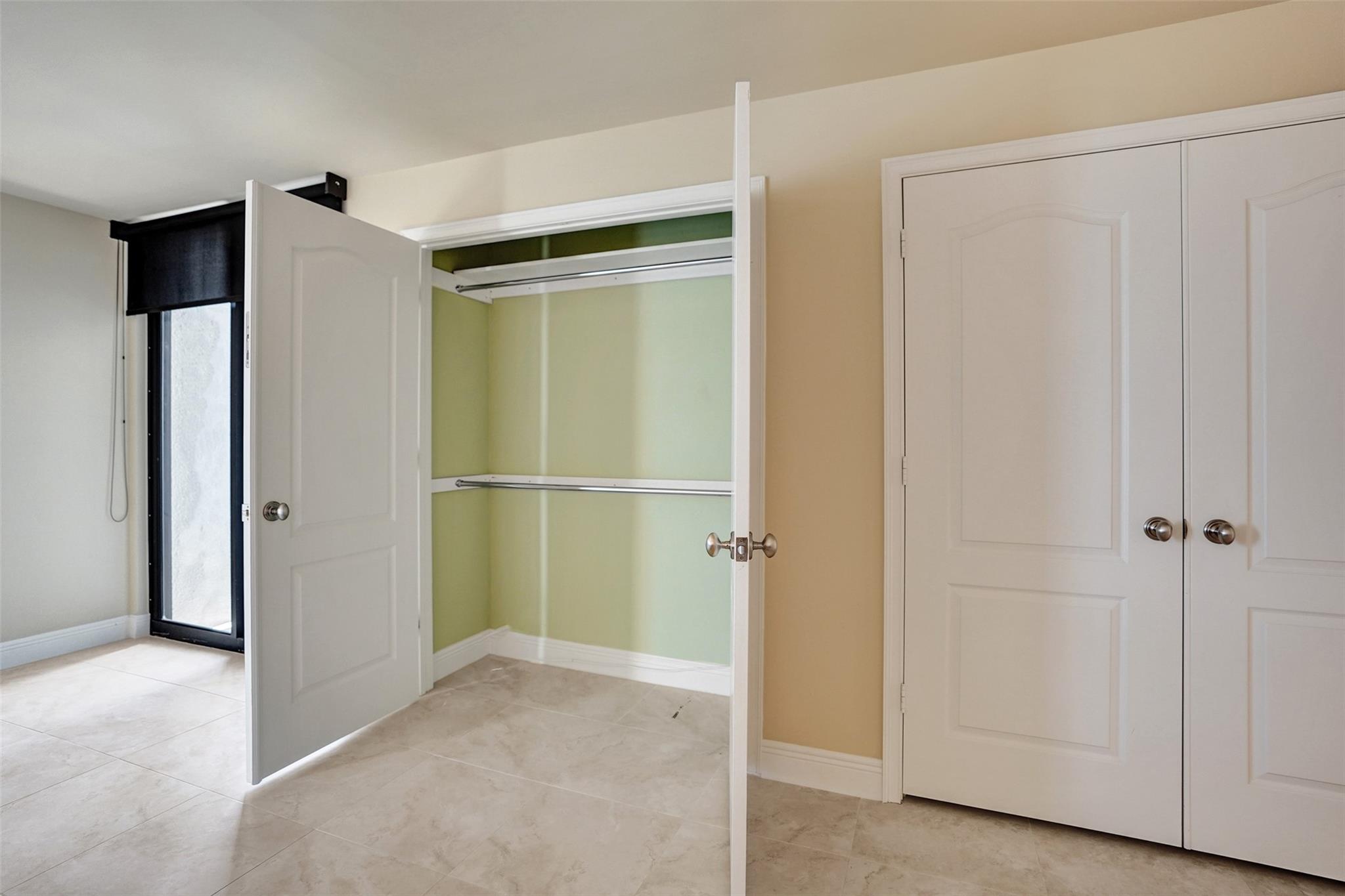 WATER GLADES CONDO - Residential Lease