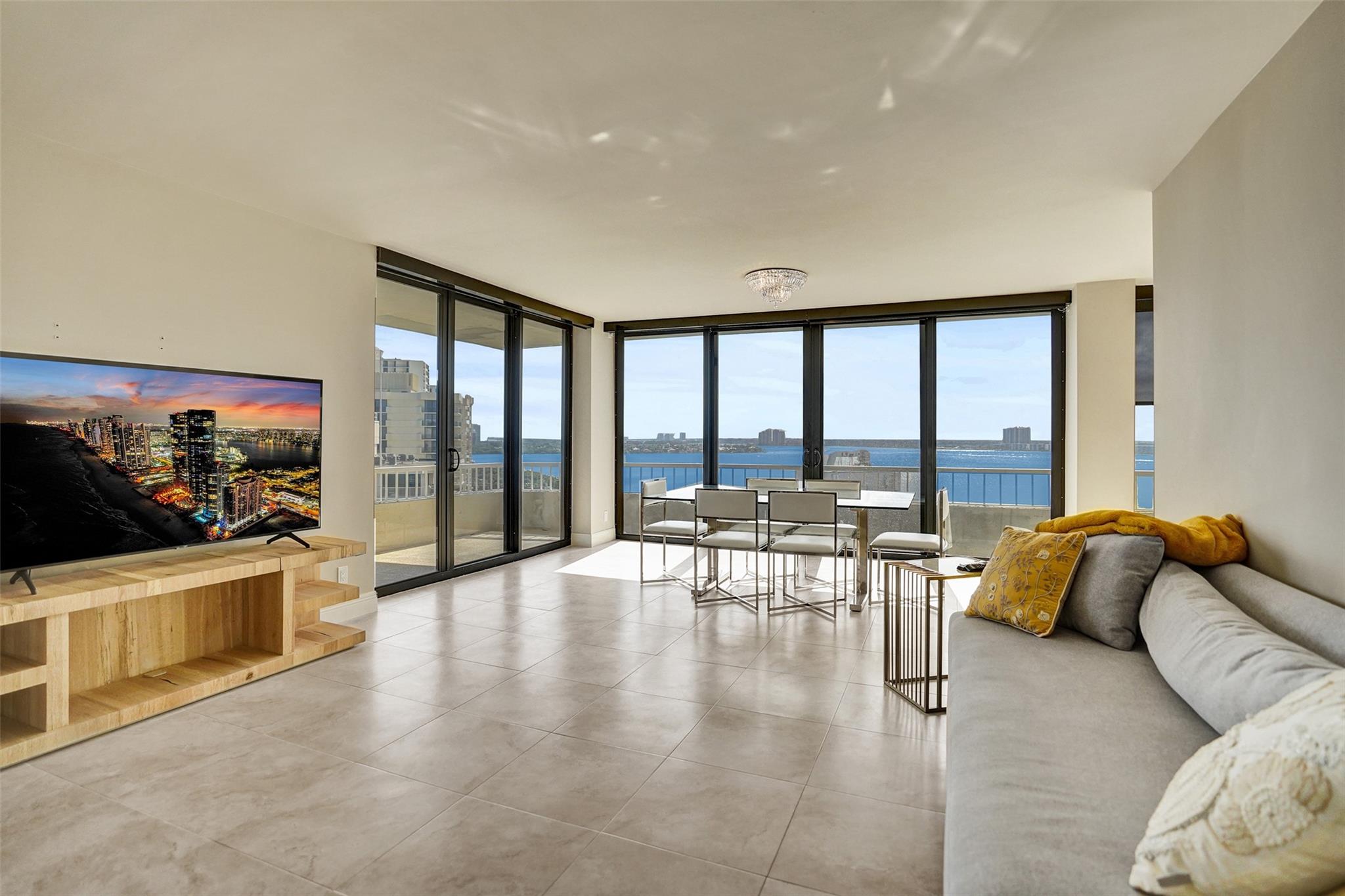 WATER GLADES CONDO - Residential Lease