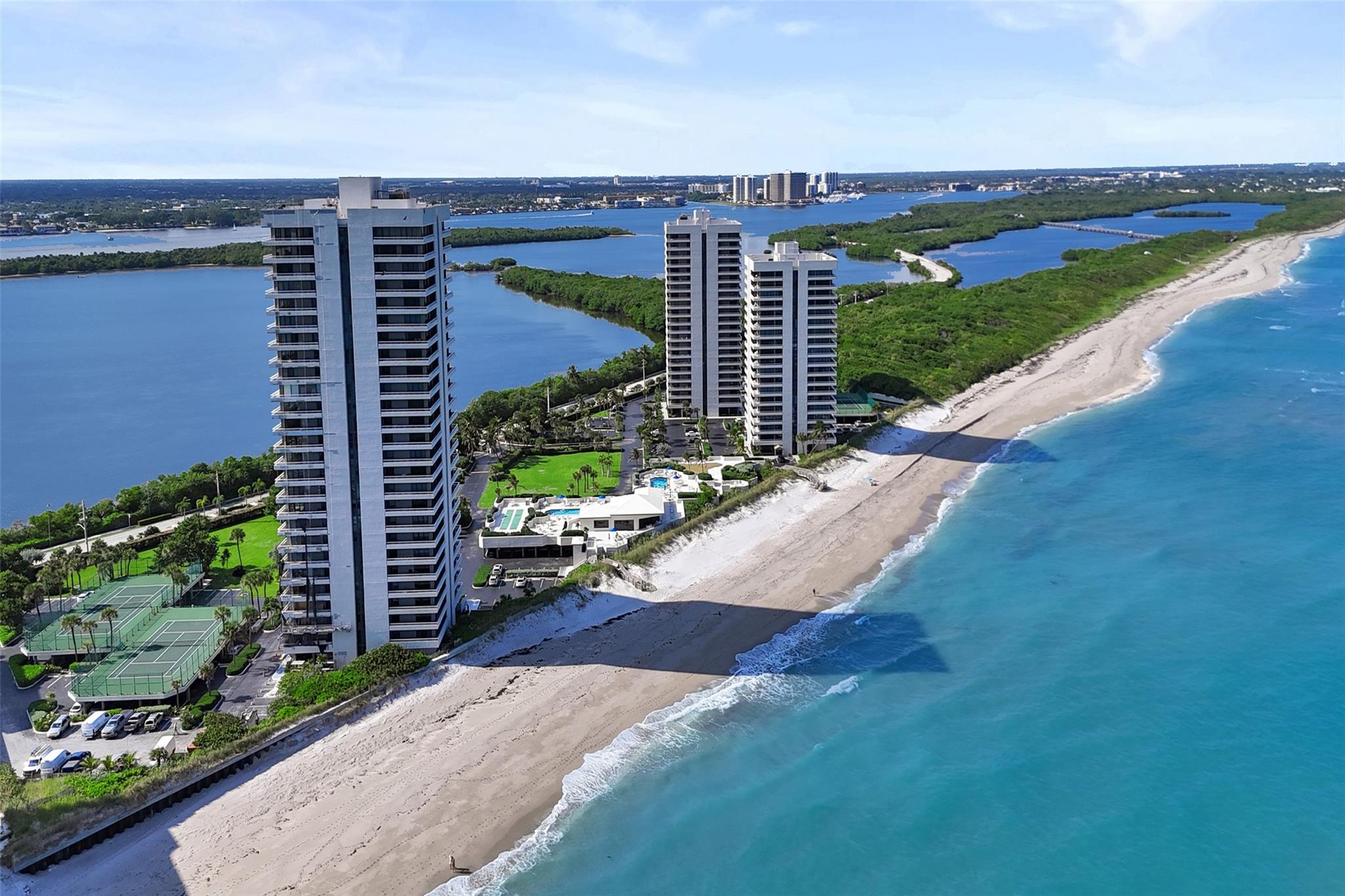 WATER GLADES CONDO - Residential Lease