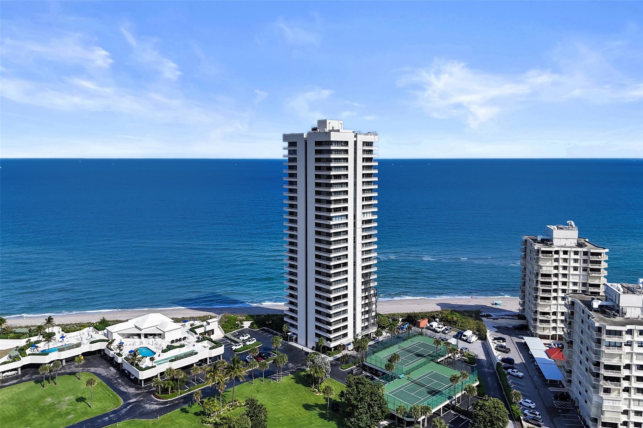 WATER GLADES CONDO - Residential Lease