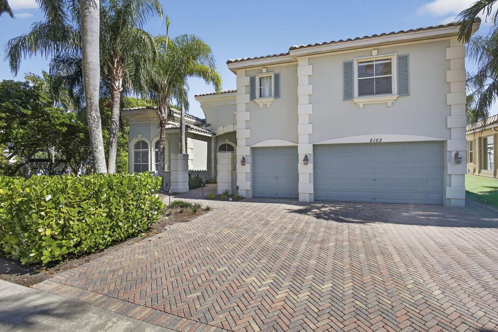 Photo of 2162 Stotesbury Way, Wellington, FL 33414 (MLS # R11137696)