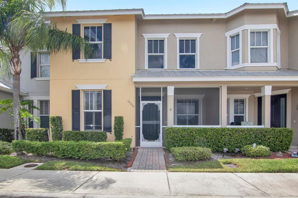 Photo of 10559 SW Cam Run, Port Saint Lucie, FL 34987 (MLS # R11019909)
