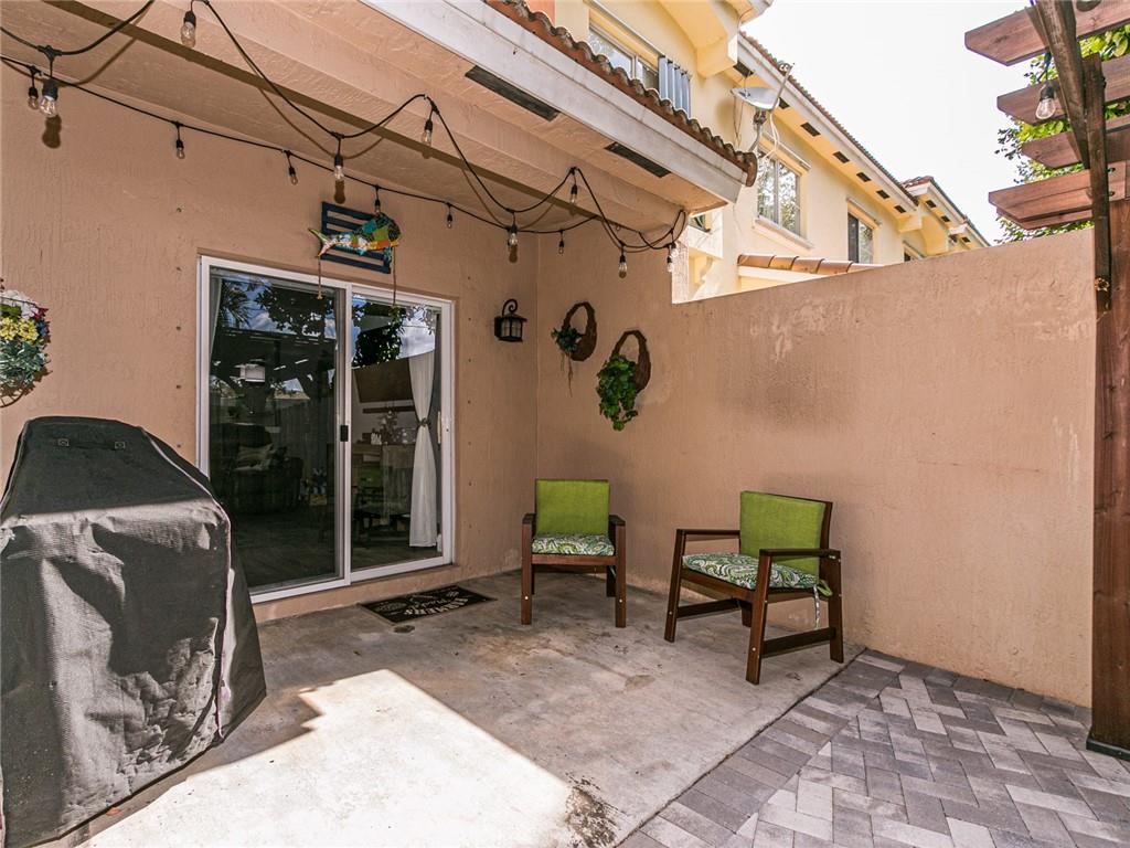 Entrada at Sunrise - Residential