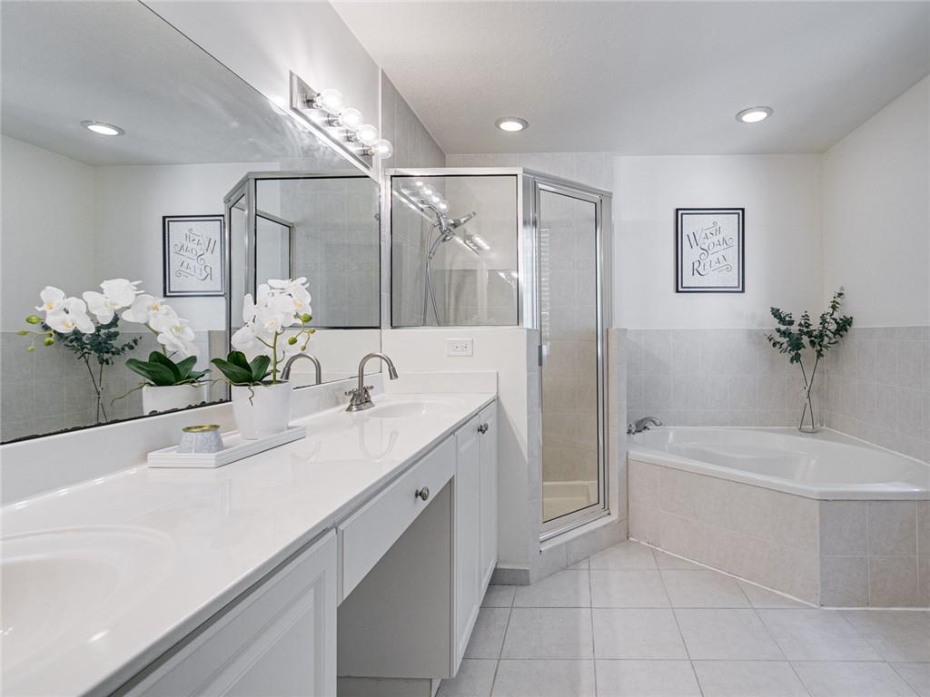 Entrada at Sunrise - Residential