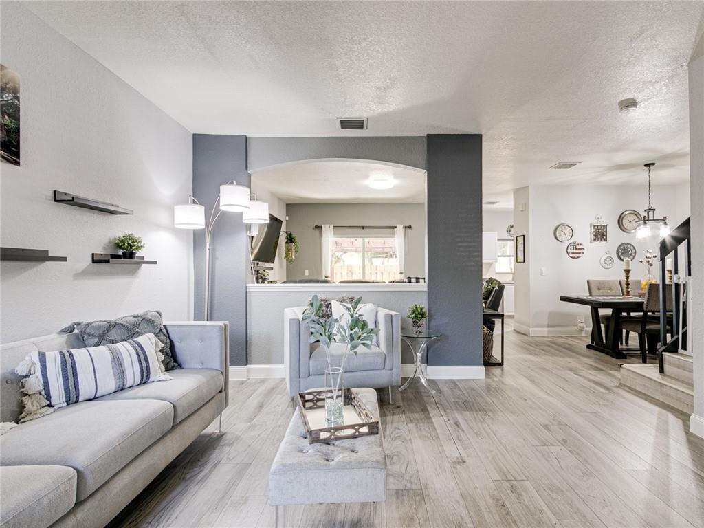 Entrada at Sunrise - Residential