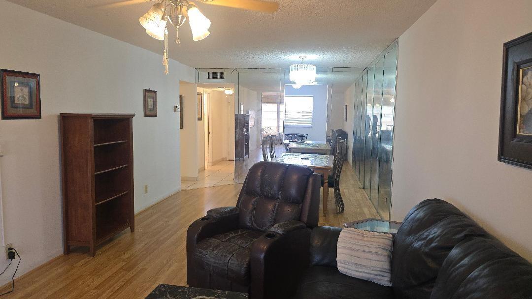 HOLIDAY SPRINGS VILLAGE - Residential