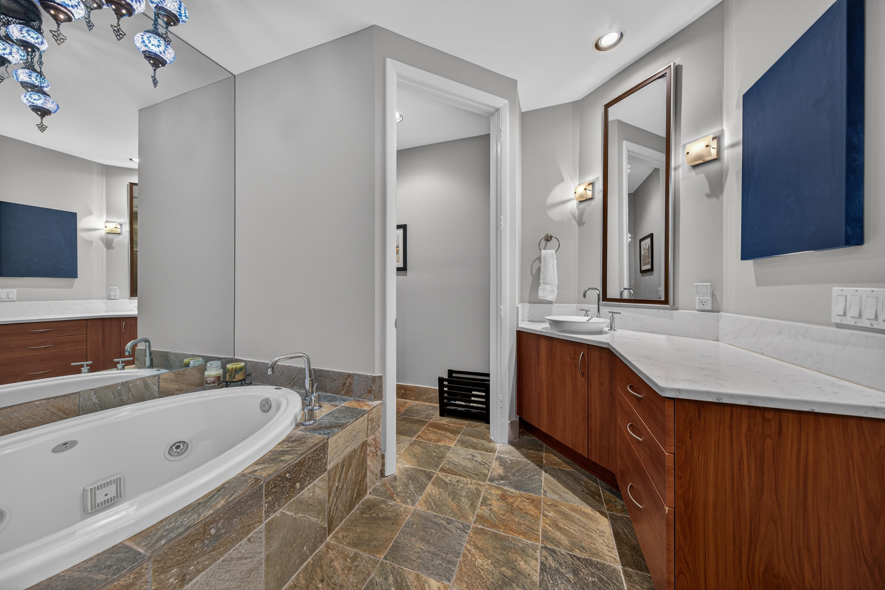 WILTON STATION RES CONDO - Residential