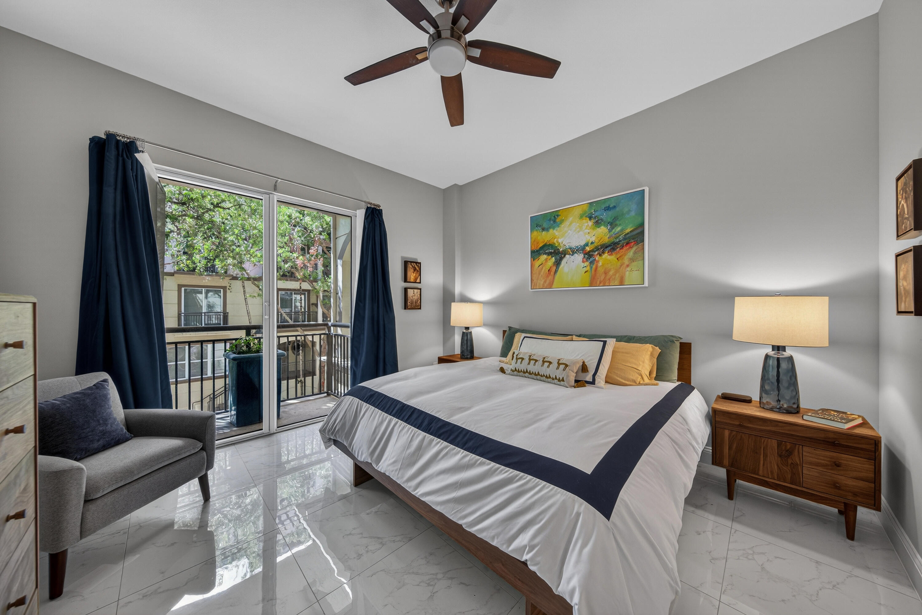 WILTON STATION RES CONDO - Residential