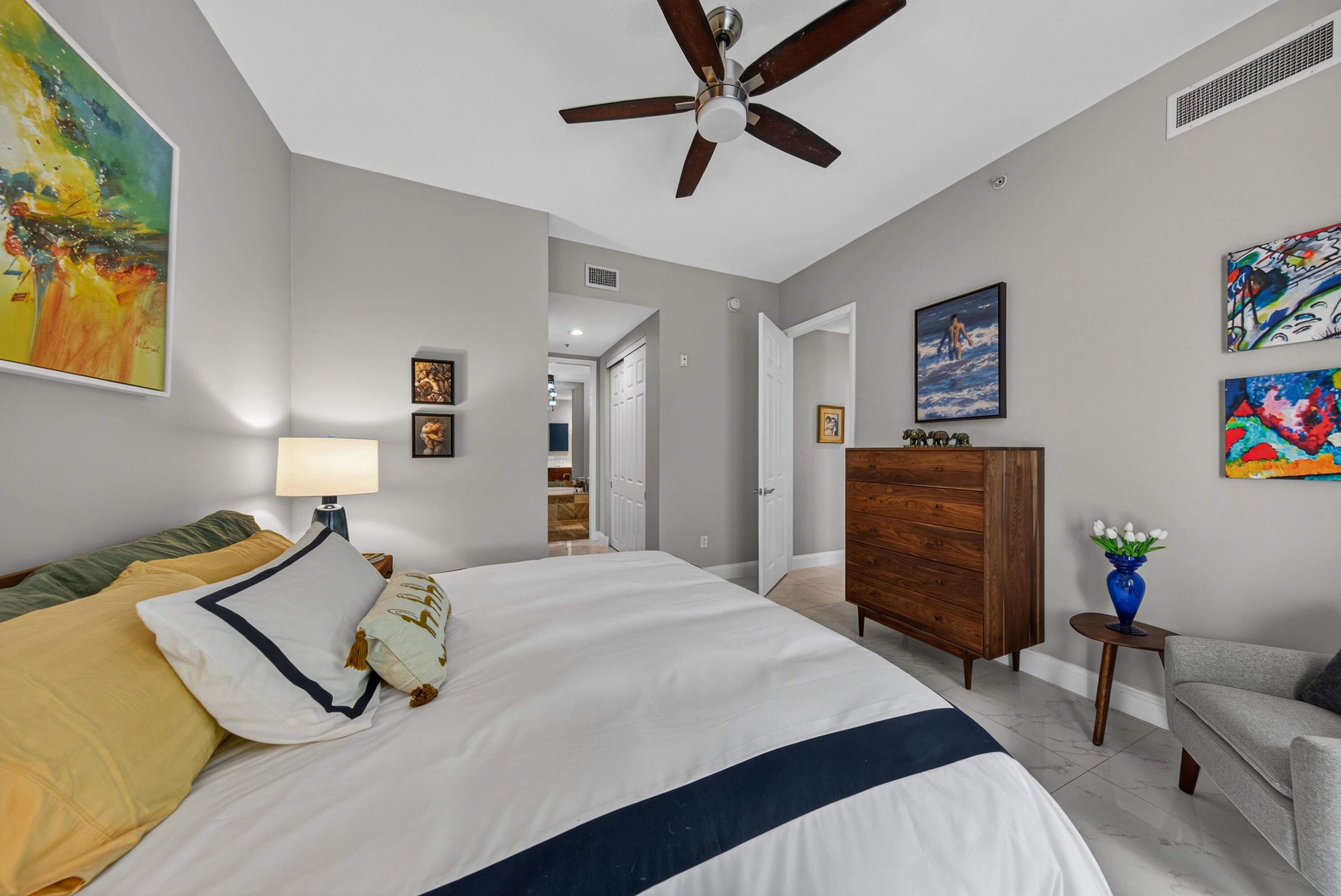 WILTON STATION RES CONDO - Residential