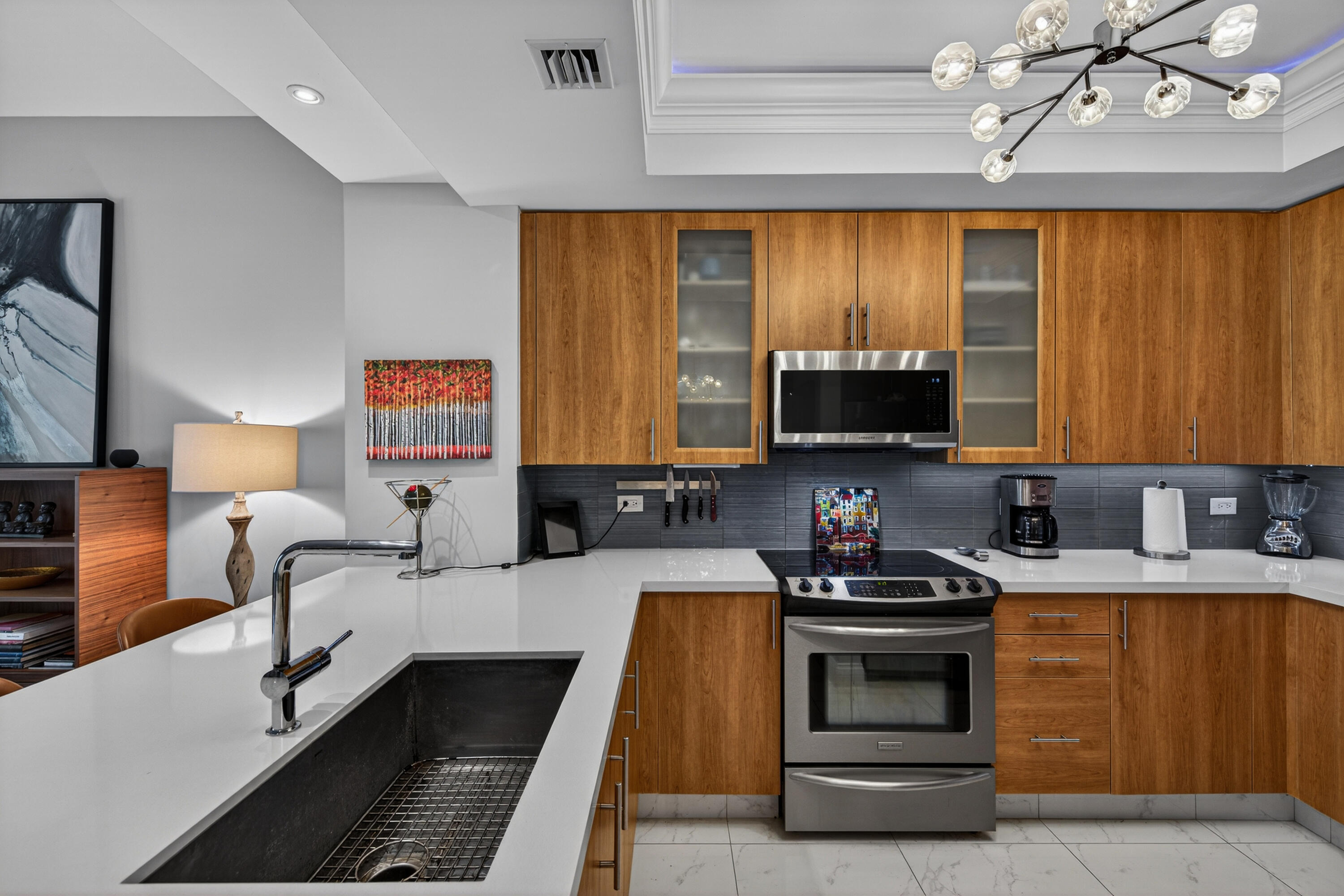 WILTON STATION RES CONDO - Residential