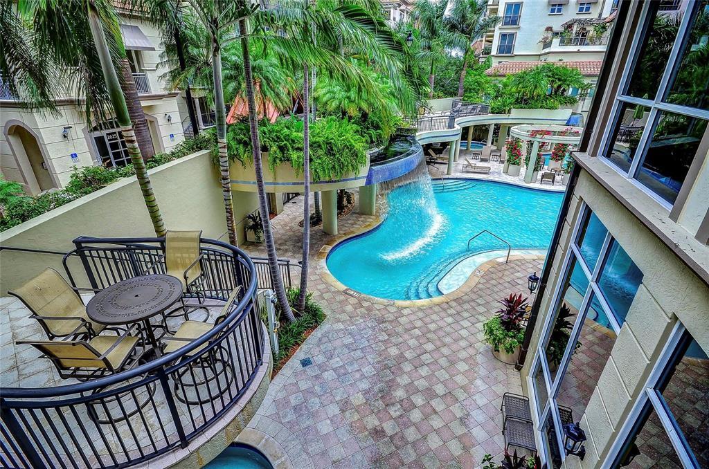 WILTON STATION RES CONDO - Residential