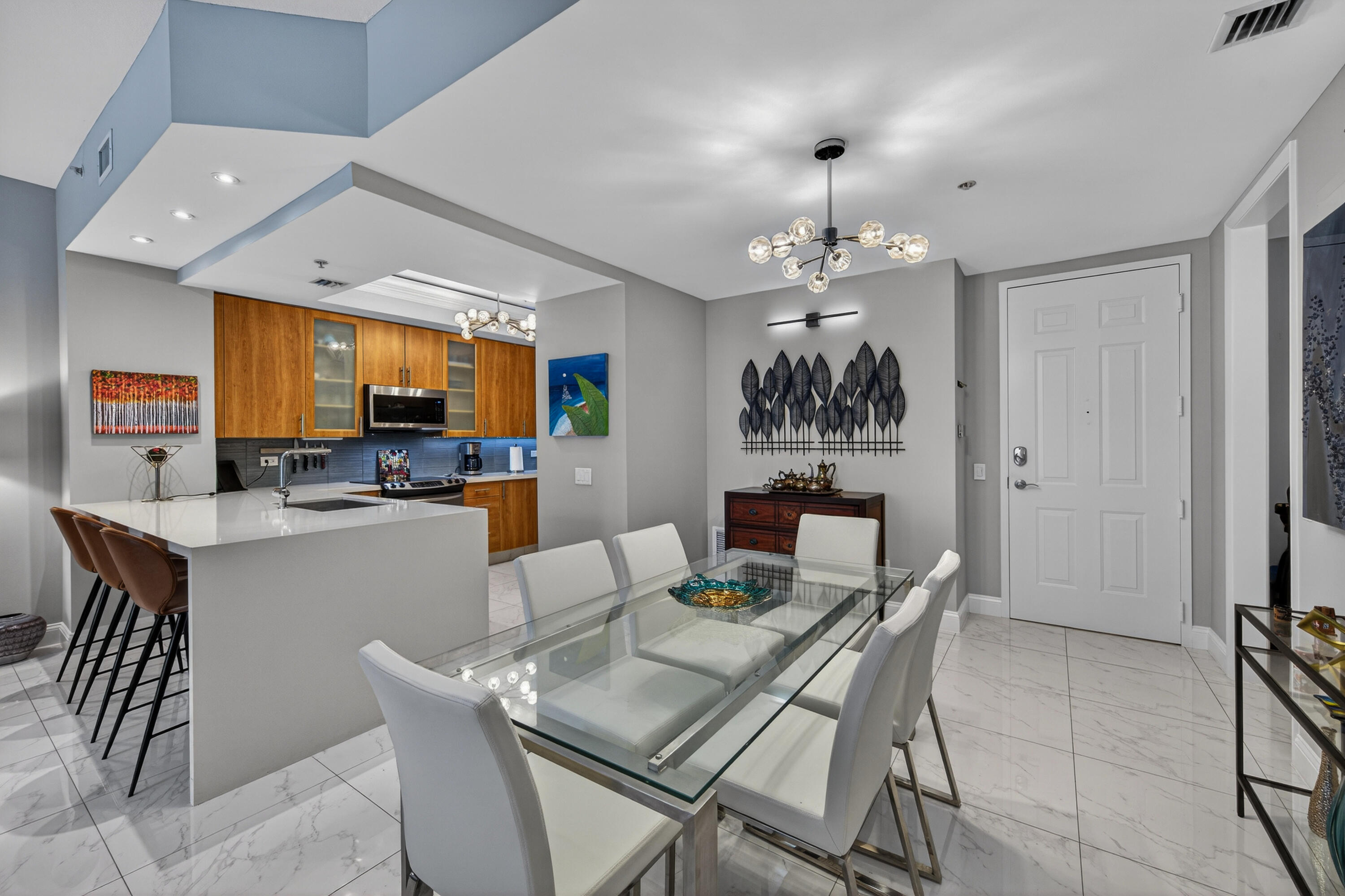 WILTON STATION RES CONDO - Residential