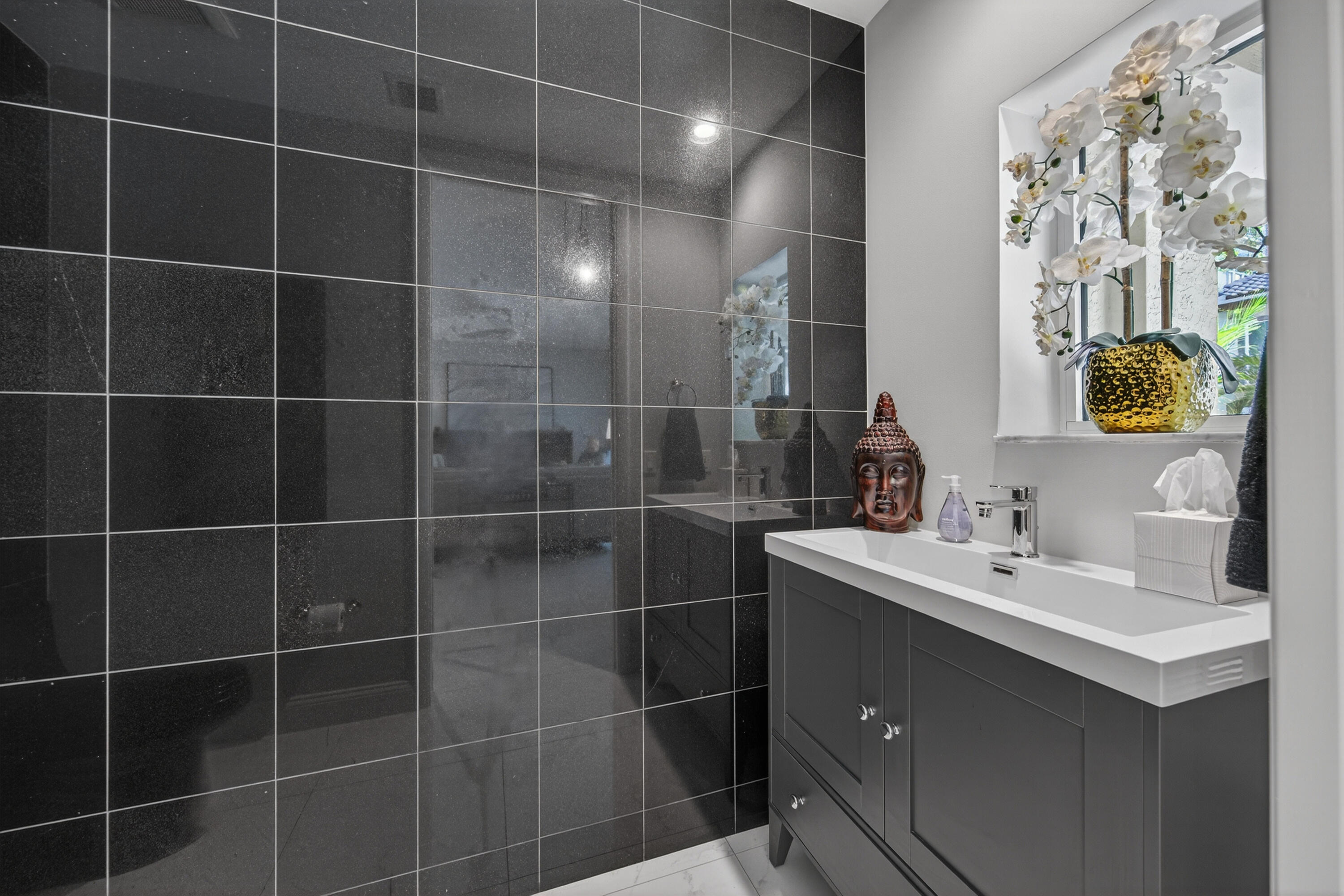 WILTON STATION RES CONDO - Residential