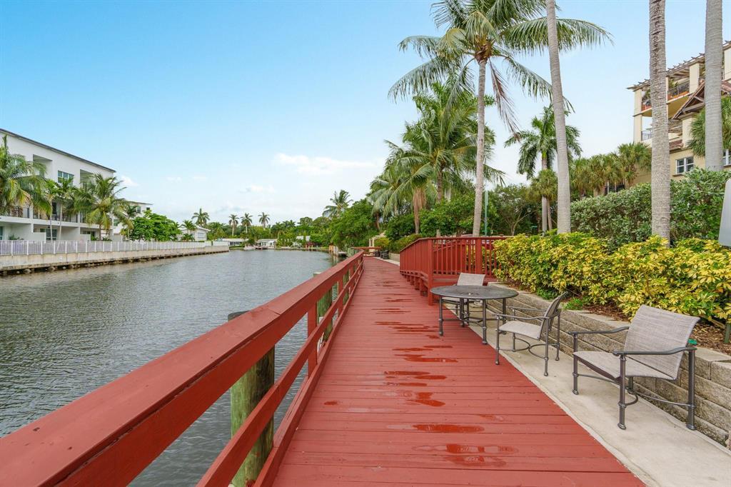 WILTON STATION RES CONDO - Residential