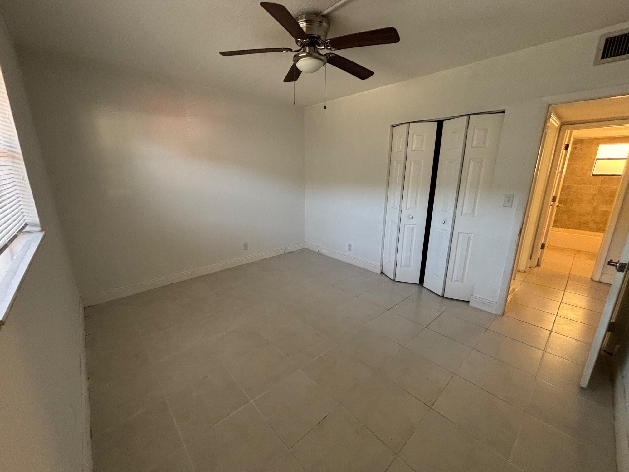 El Sol At Main Street Con - Residential Lease