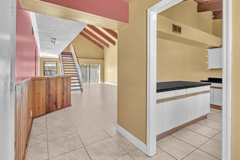 SOUTHRIDGE - Residential Lease