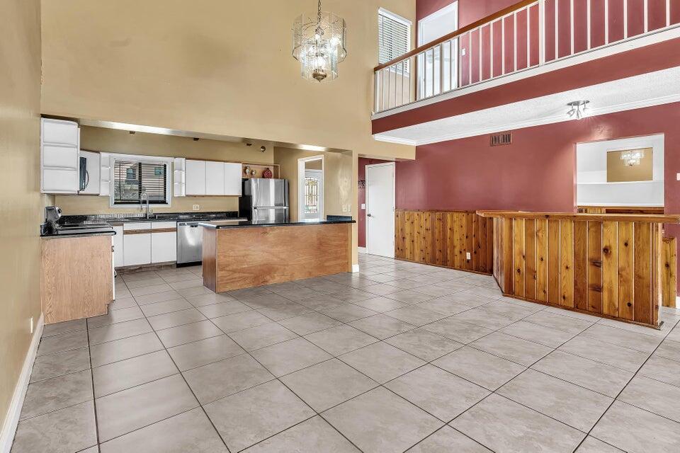 SOUTHRIDGE - Residential Lease