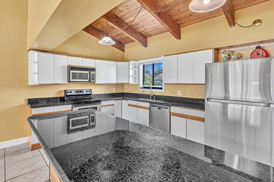 SOUTHRIDGE - Residential Lease