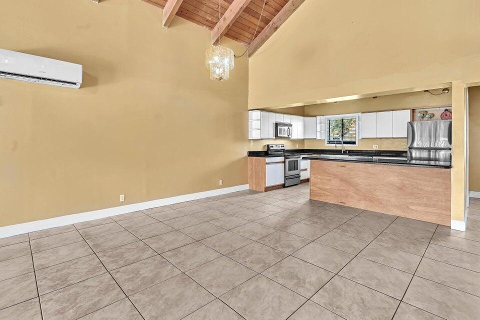 SOUTHRIDGE - Residential Lease