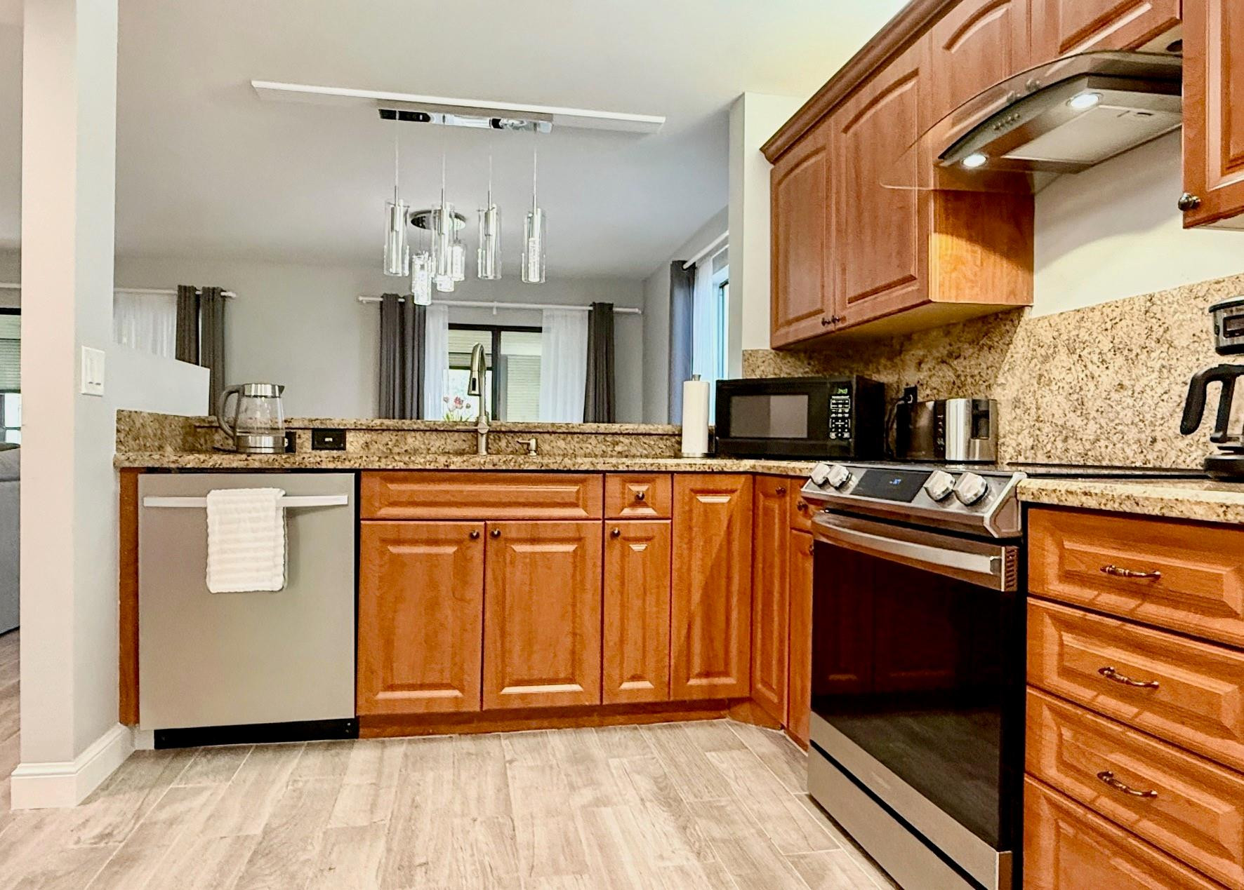 10615 Ocean Palm Way 102