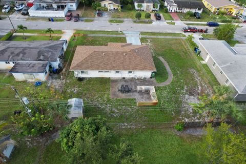 Tiny photo for 2881 NW 24th Court, Fort Lauderdale, FL 33311 (MLS # B26027465)