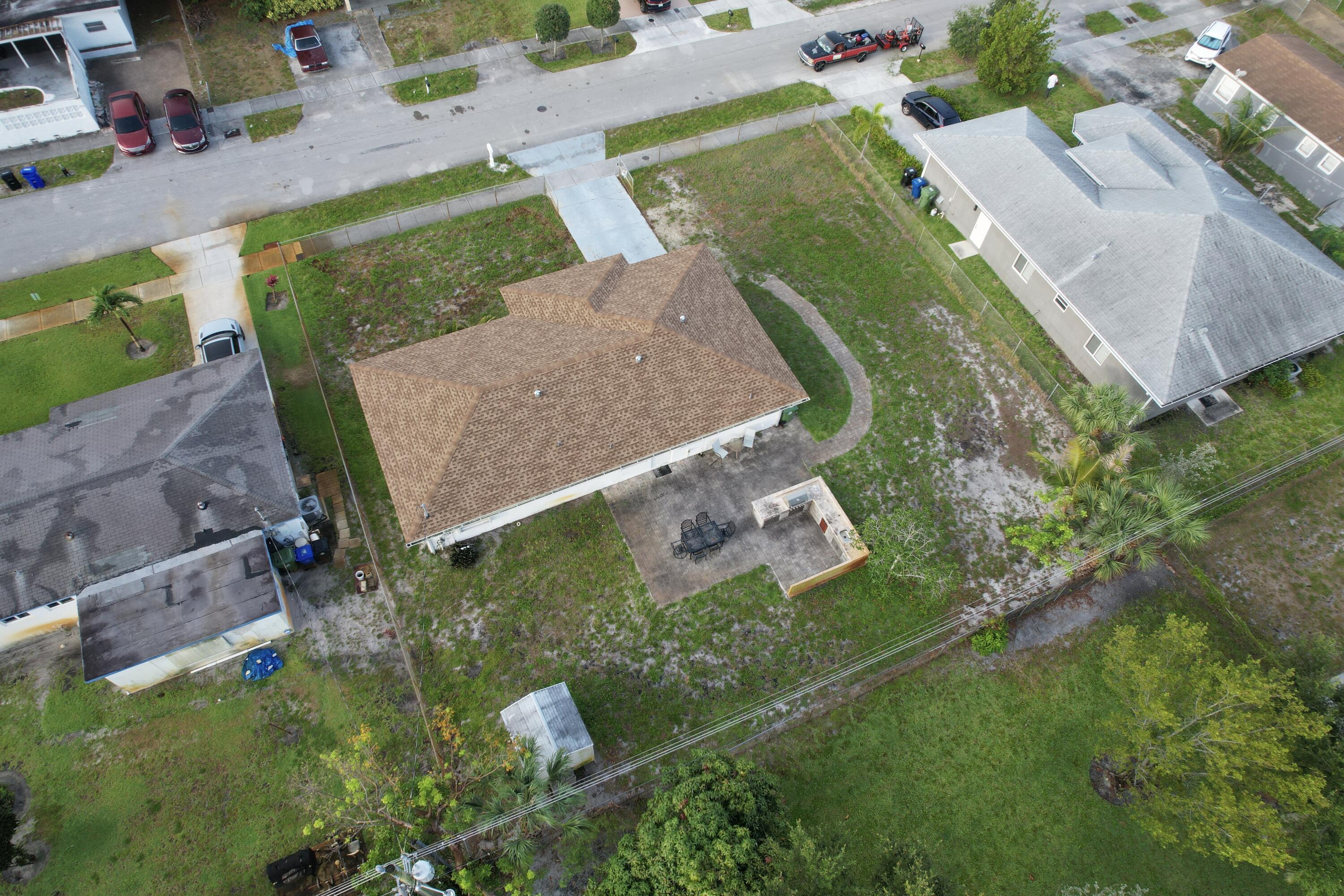 FLAMINGO VILLAGE - Residential