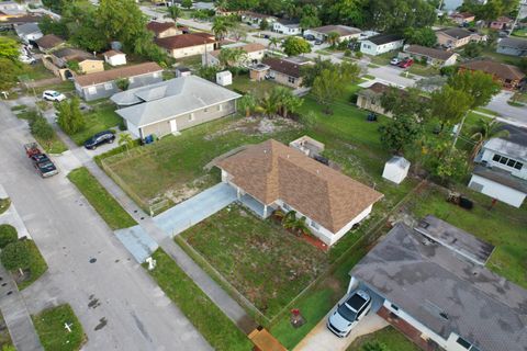 Tiny photo for 2881 NW 24th Court, Fort Lauderdale, FL 33311 (MLS # B26027465)