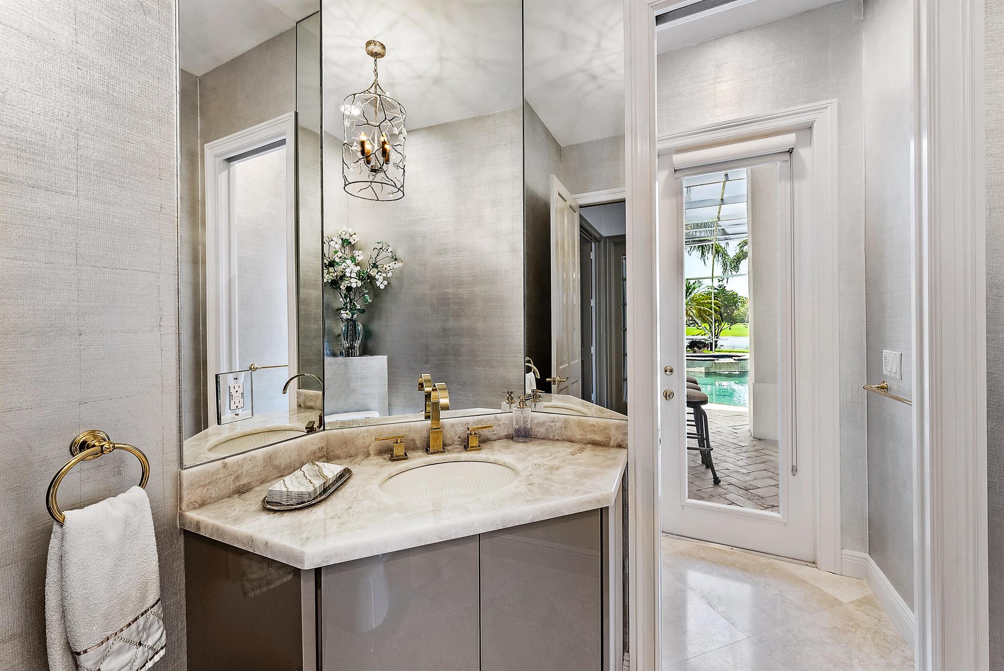 BALLENISLES - Residential
