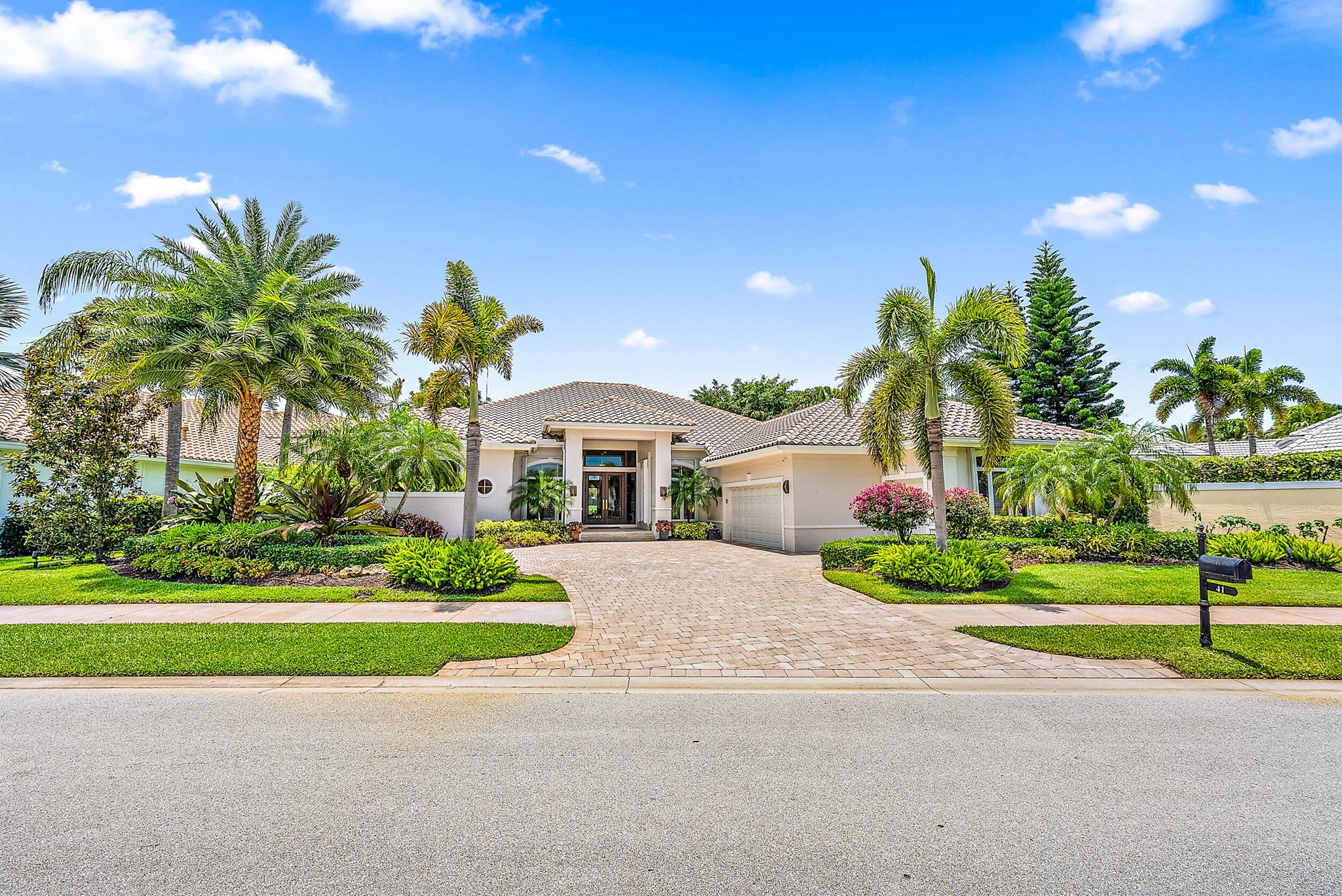 BALLENISLES - Residential